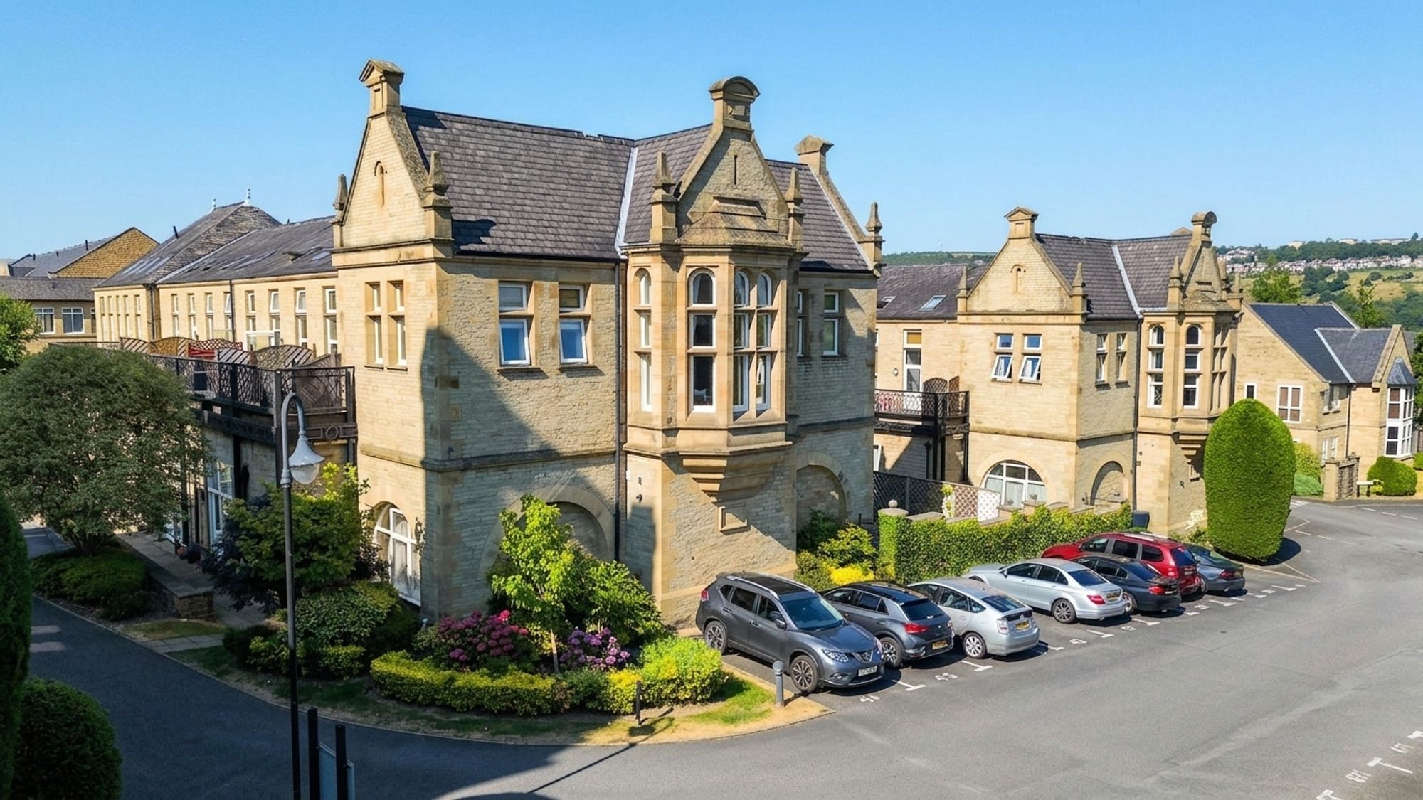 2 bed flat to rent in Charlotte Close, Halifax  - Property Image 6