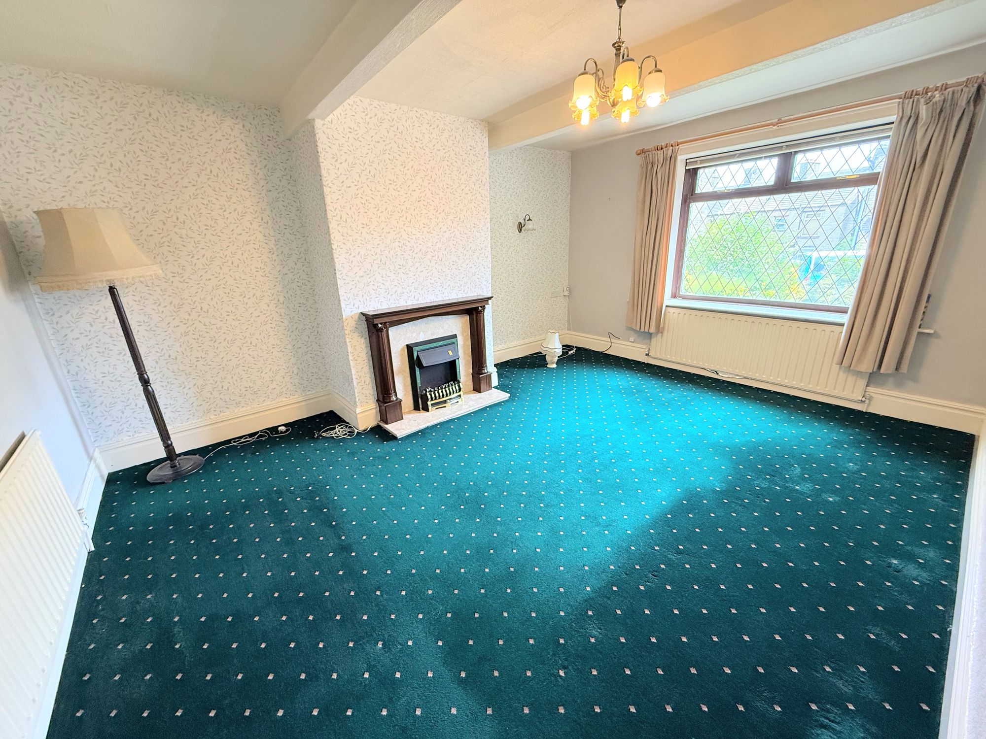3 bed mid-terraced house for sale in Chapel Street, Bradford  - Property Image 2