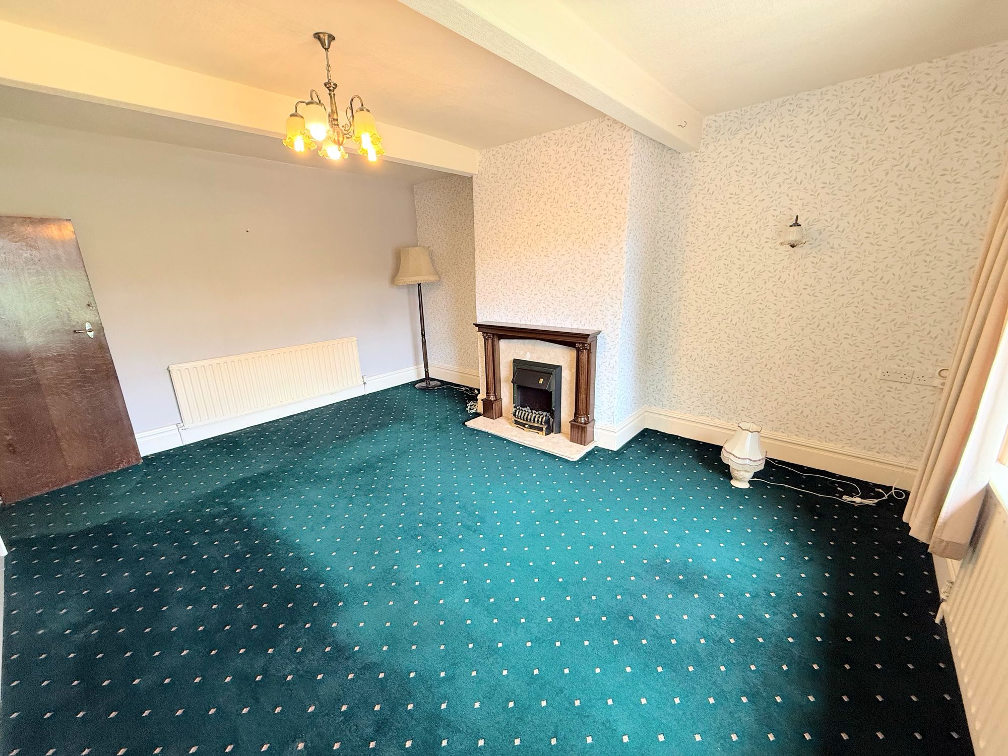 3 bed mid-terraced house for sale in Chapel Street, Bradford 7