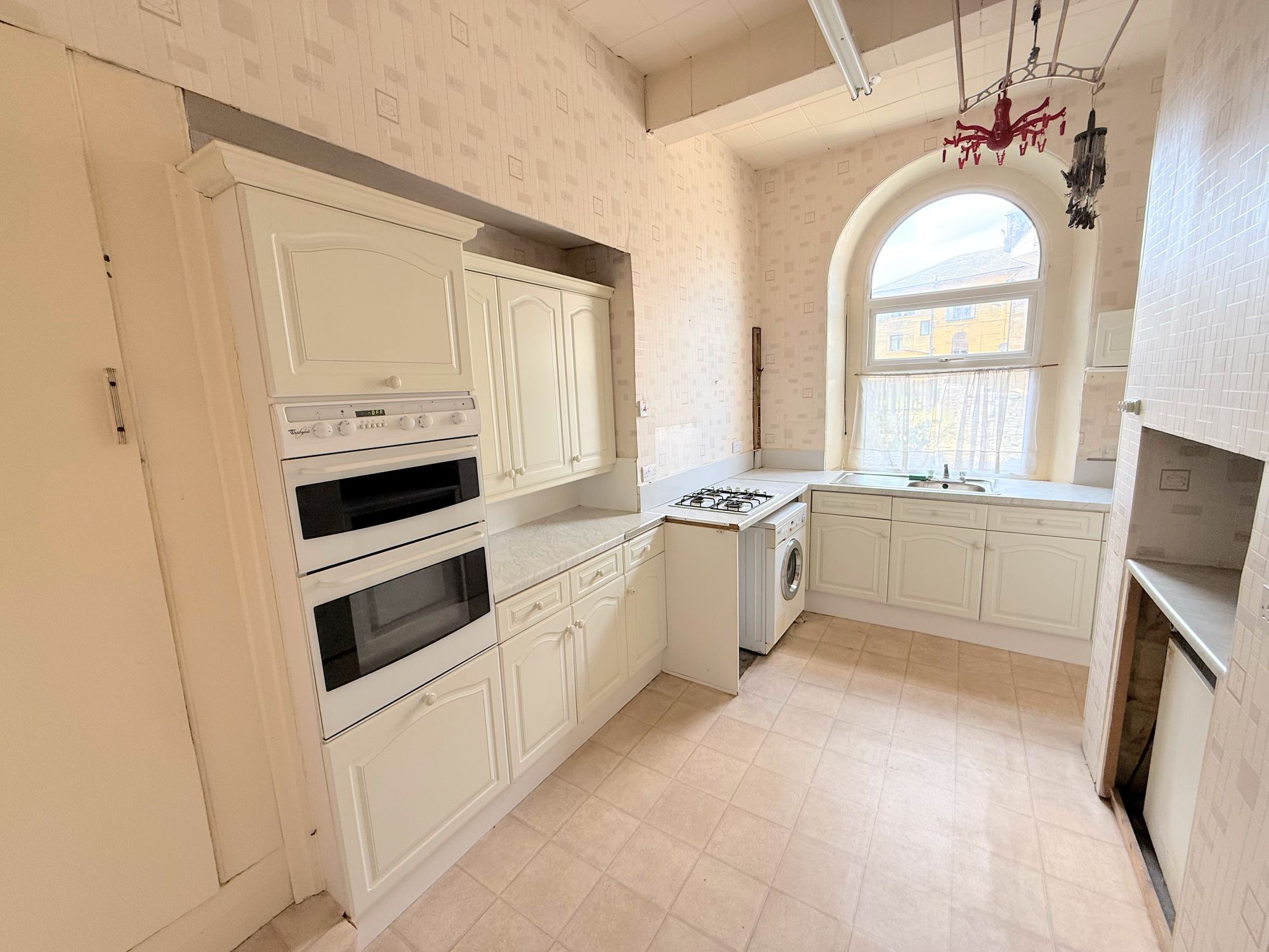 3 bed mid-terraced house for sale in Chapel Street, Bradford  - Property Image 11