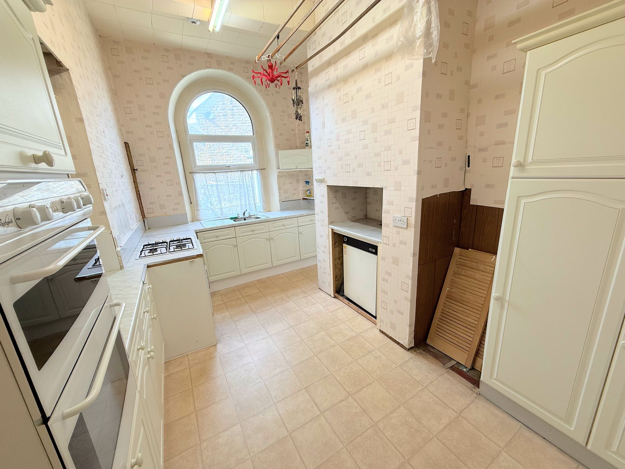 3 bed mid-terraced house for sale in Chapel Street, Bradford  - Property Image 13