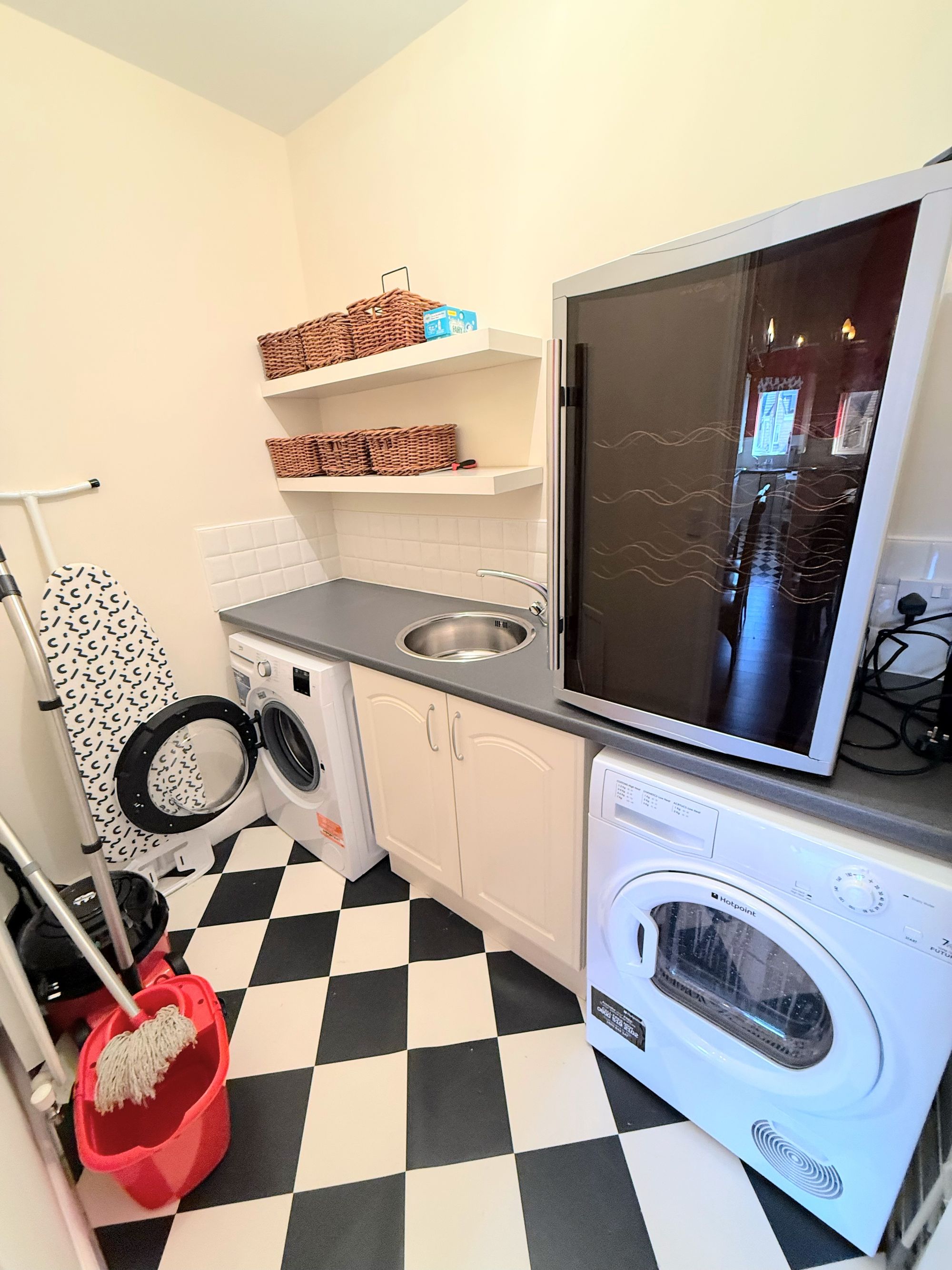 3 bed semi-detached house to rent in Blackberry Way, Halifax 14