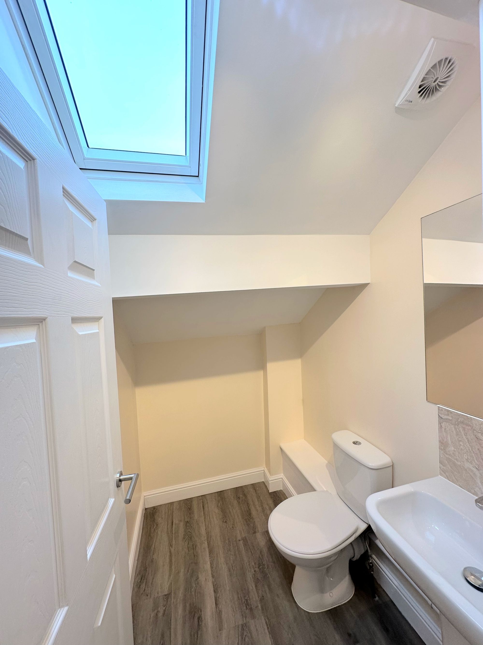 3 bed mid-terraced house to rent in Brighton Street, Halifax 20