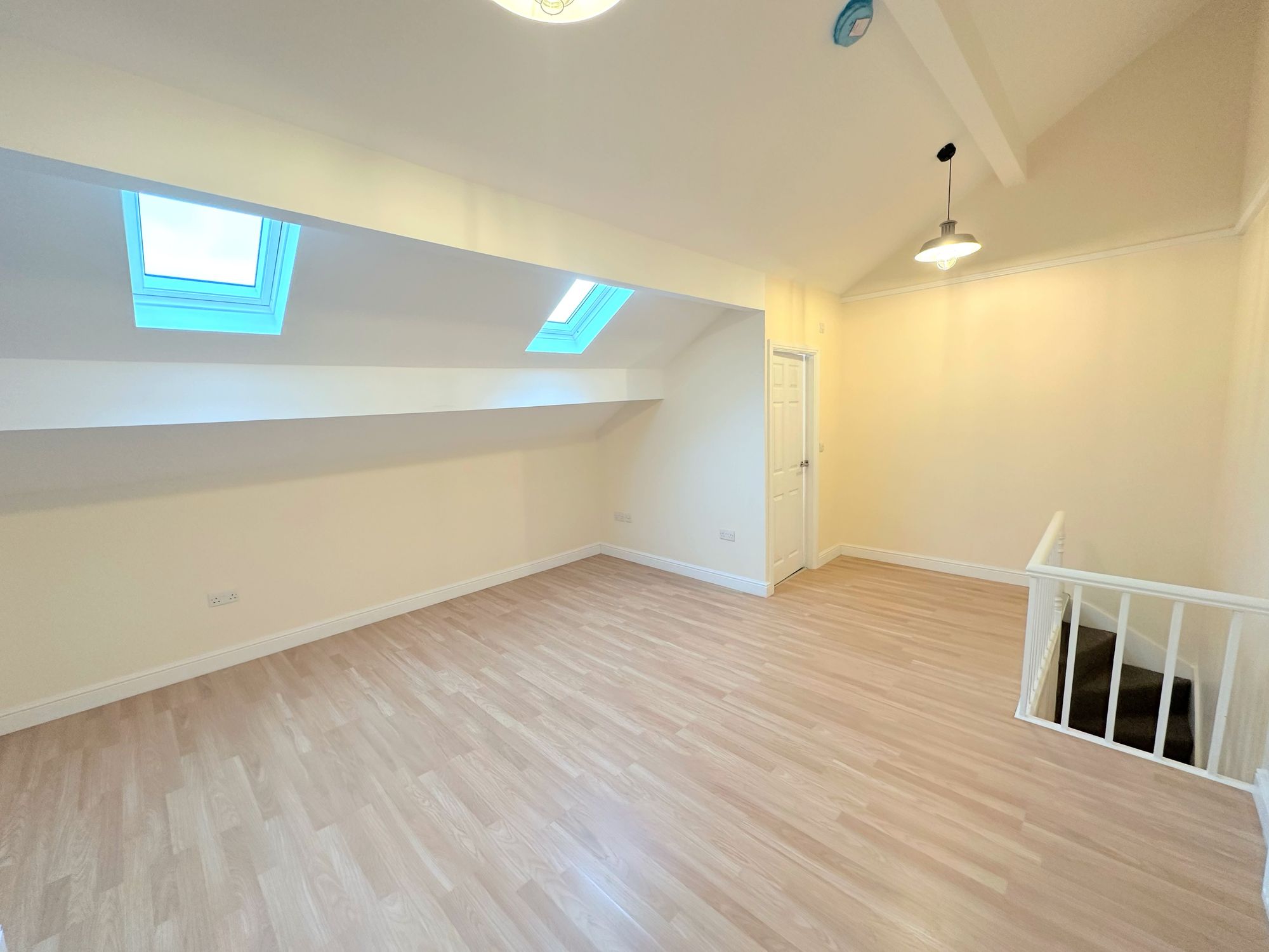 3 bed mid-terraced house to rent in Brighton Street, Halifax 23