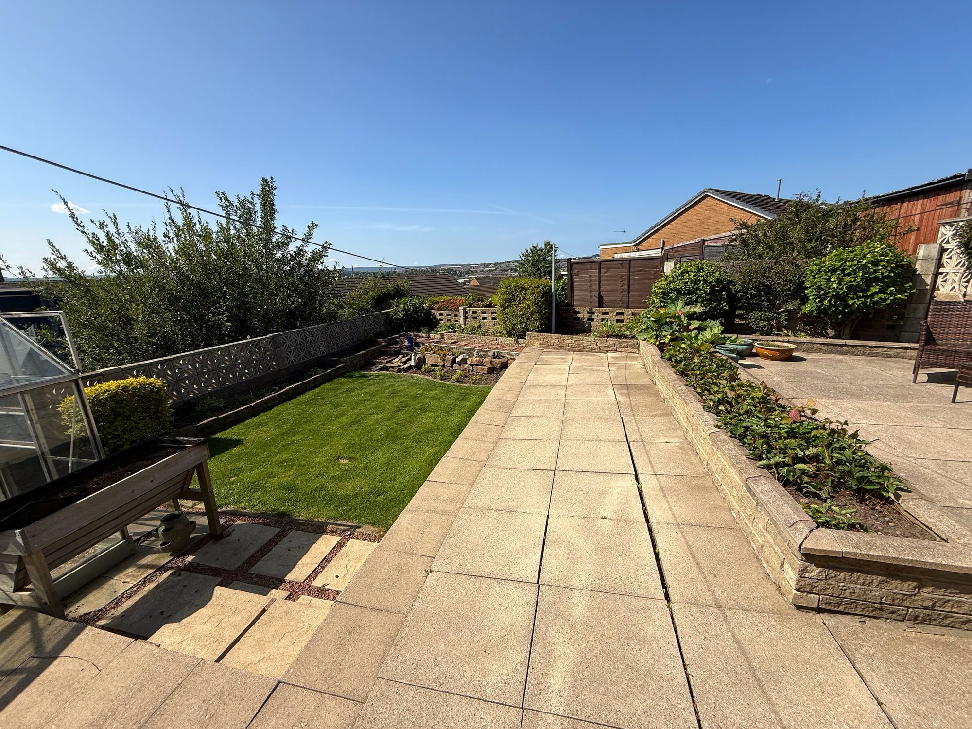 2 bed semi-detached bungalow for sale in Belgrave Gardens, Halifax 3