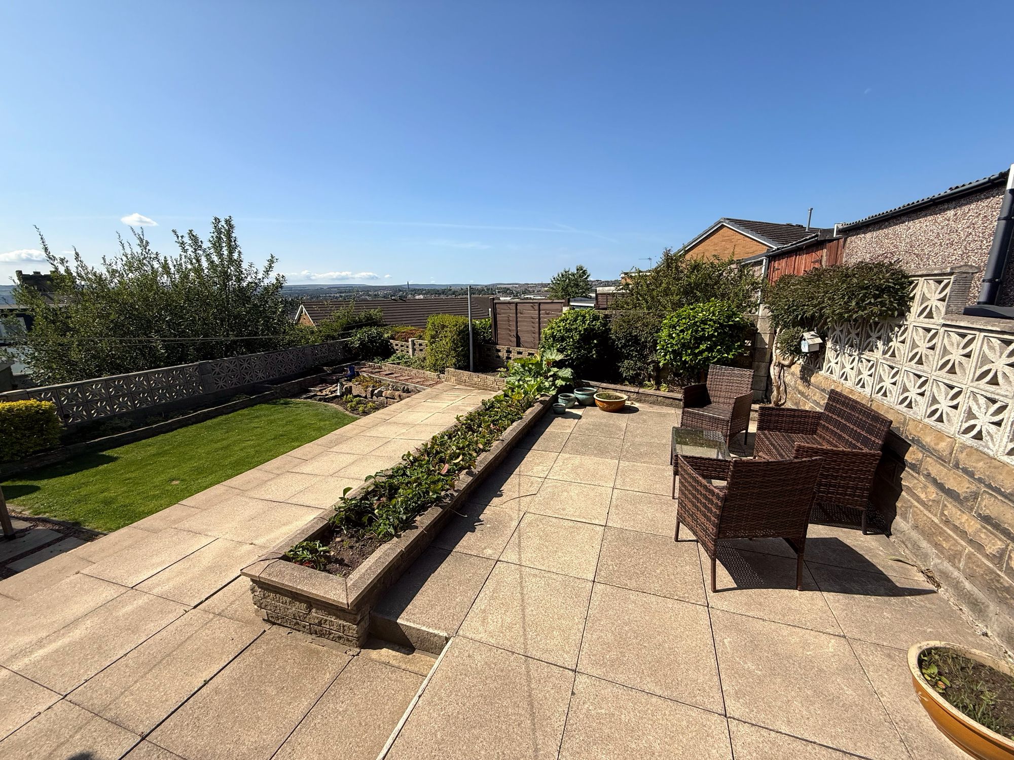 2 bed semi-detached bungalow for sale in Belgrave Gardens, Halifax  - Property Image 24