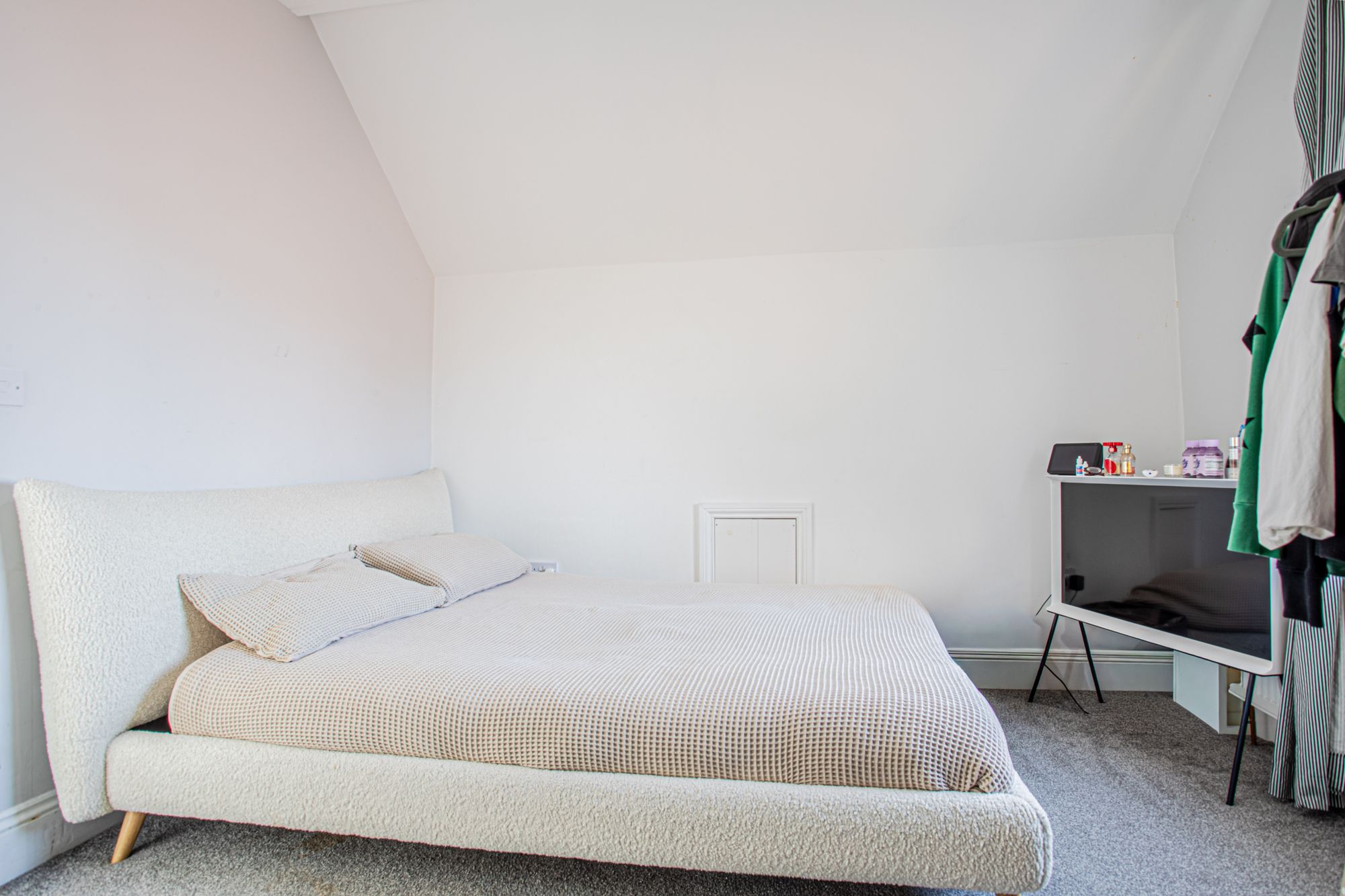 3 bed semi-detached house for sale in Brant Avenue, Halifax  - Property Image 19