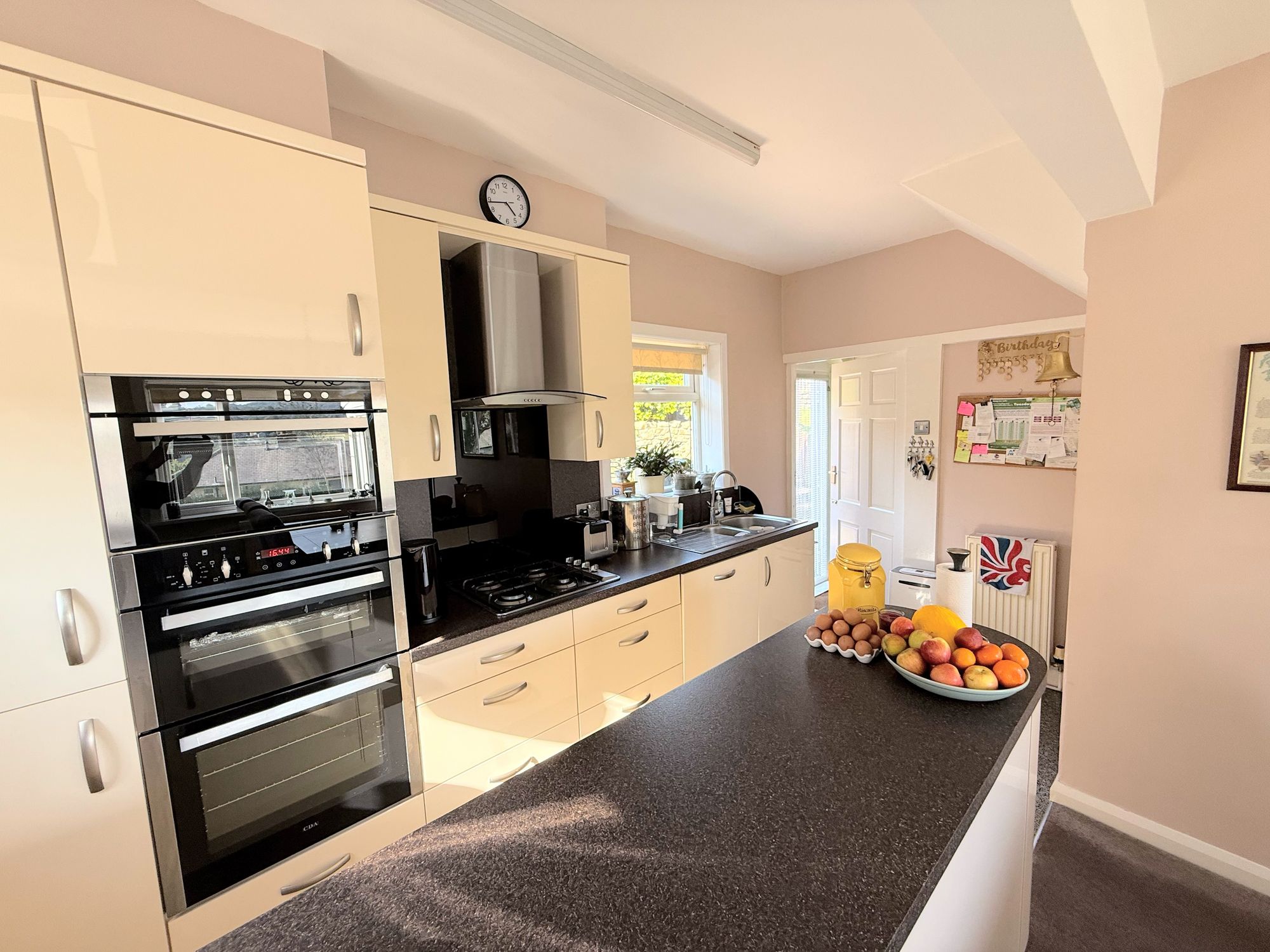 3 bed end of terrace house for sale in Warley Wood Avenue, Halifax  - Property Image 14