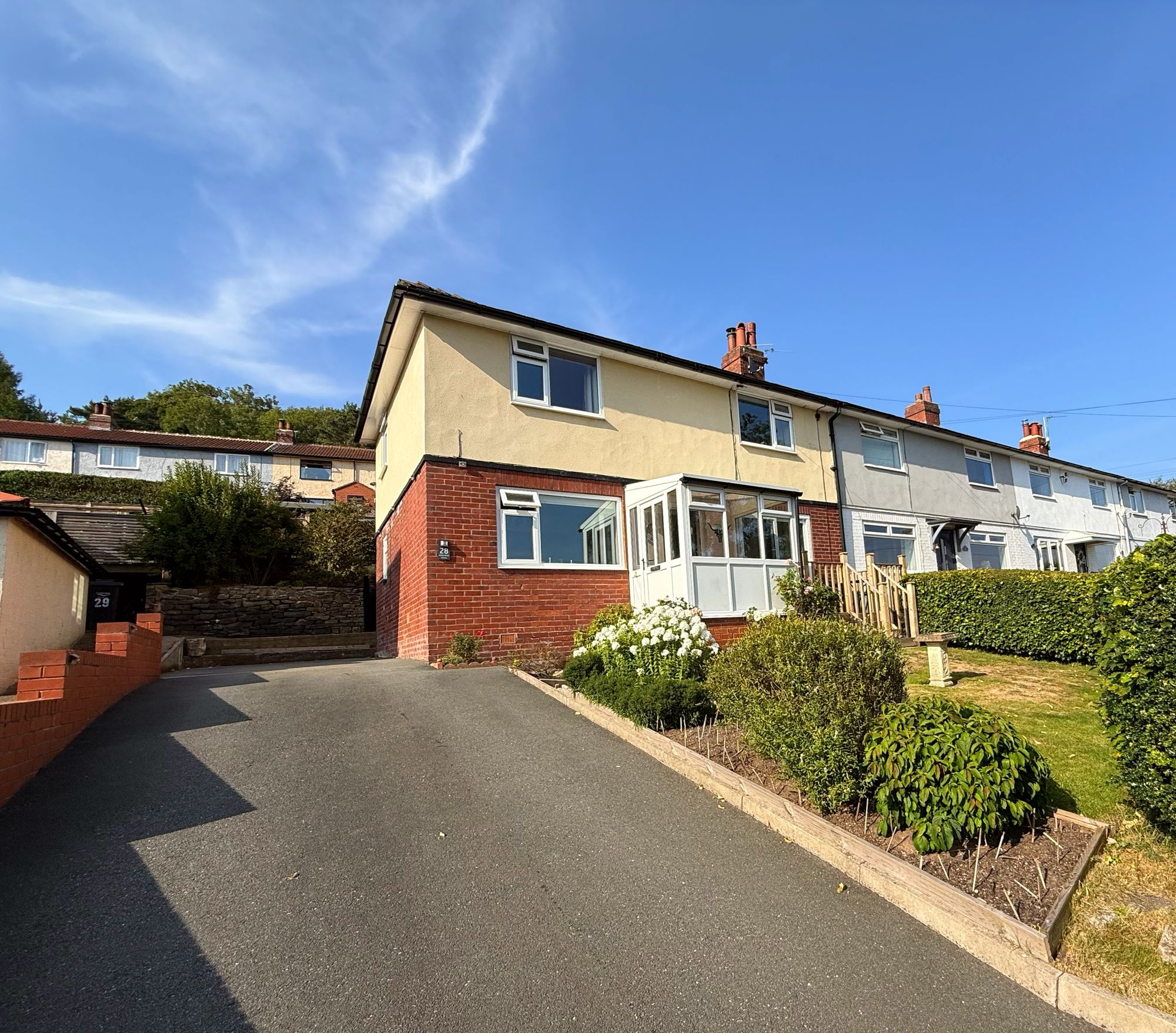 3 bed end of terrace house for sale in Warley Wood Avenue, Halifax  - Property Image 5