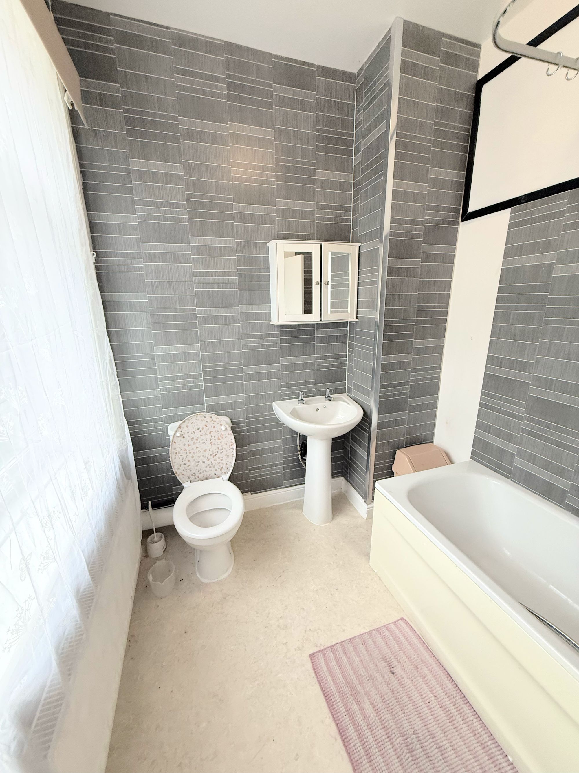 3 bed end of terrace house for sale in King Cross Road, Halifax  - Property Image 15