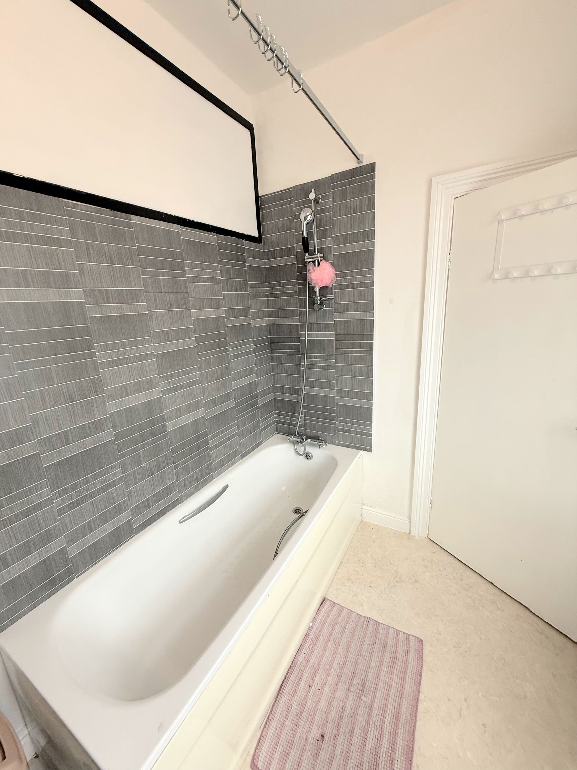 3 bed end of terrace house for sale in King Cross Road, Halifax  - Property Image 16