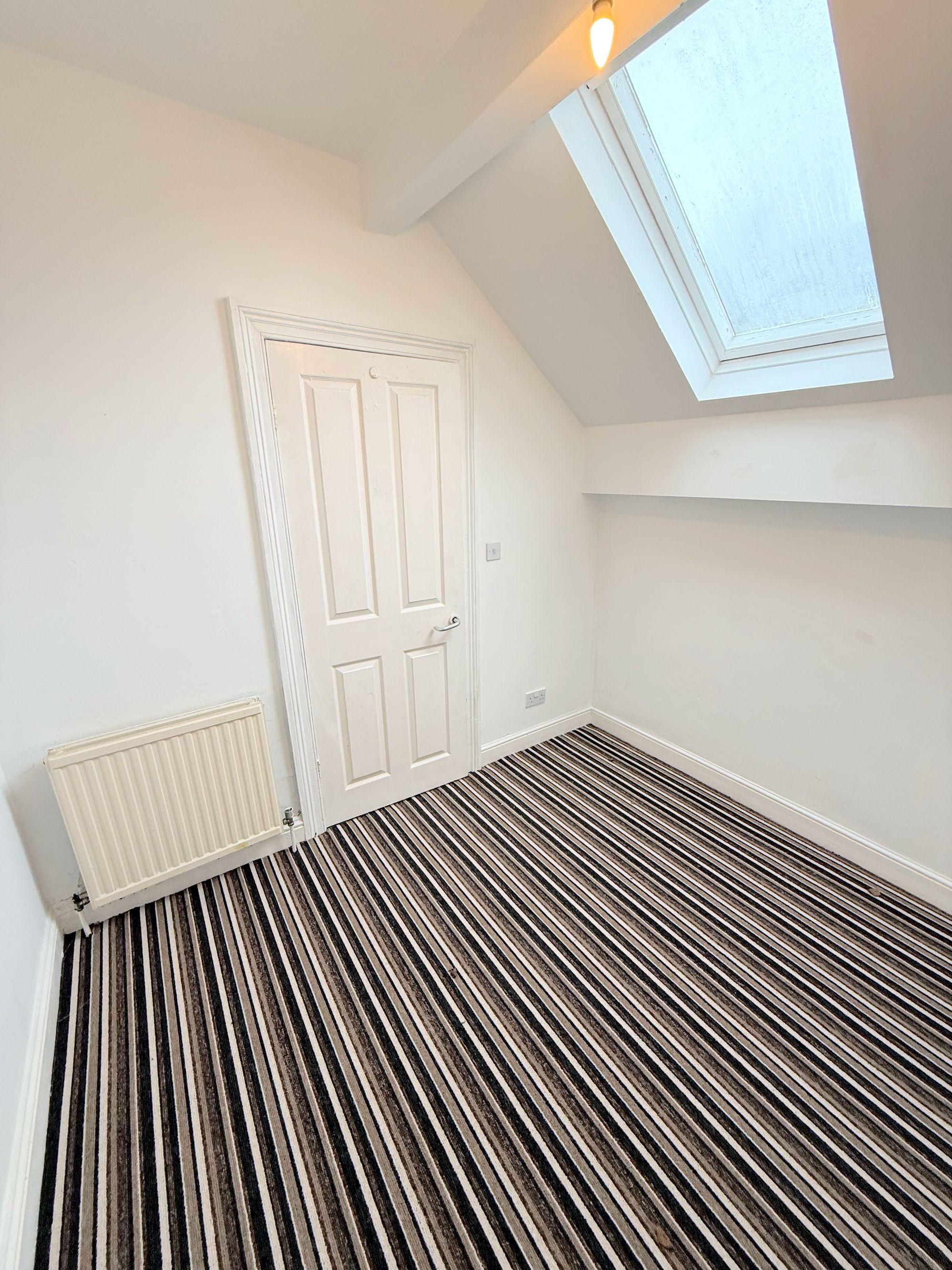 3 bed end of terrace house for sale in King Cross Road, Halifax  - Property Image 21