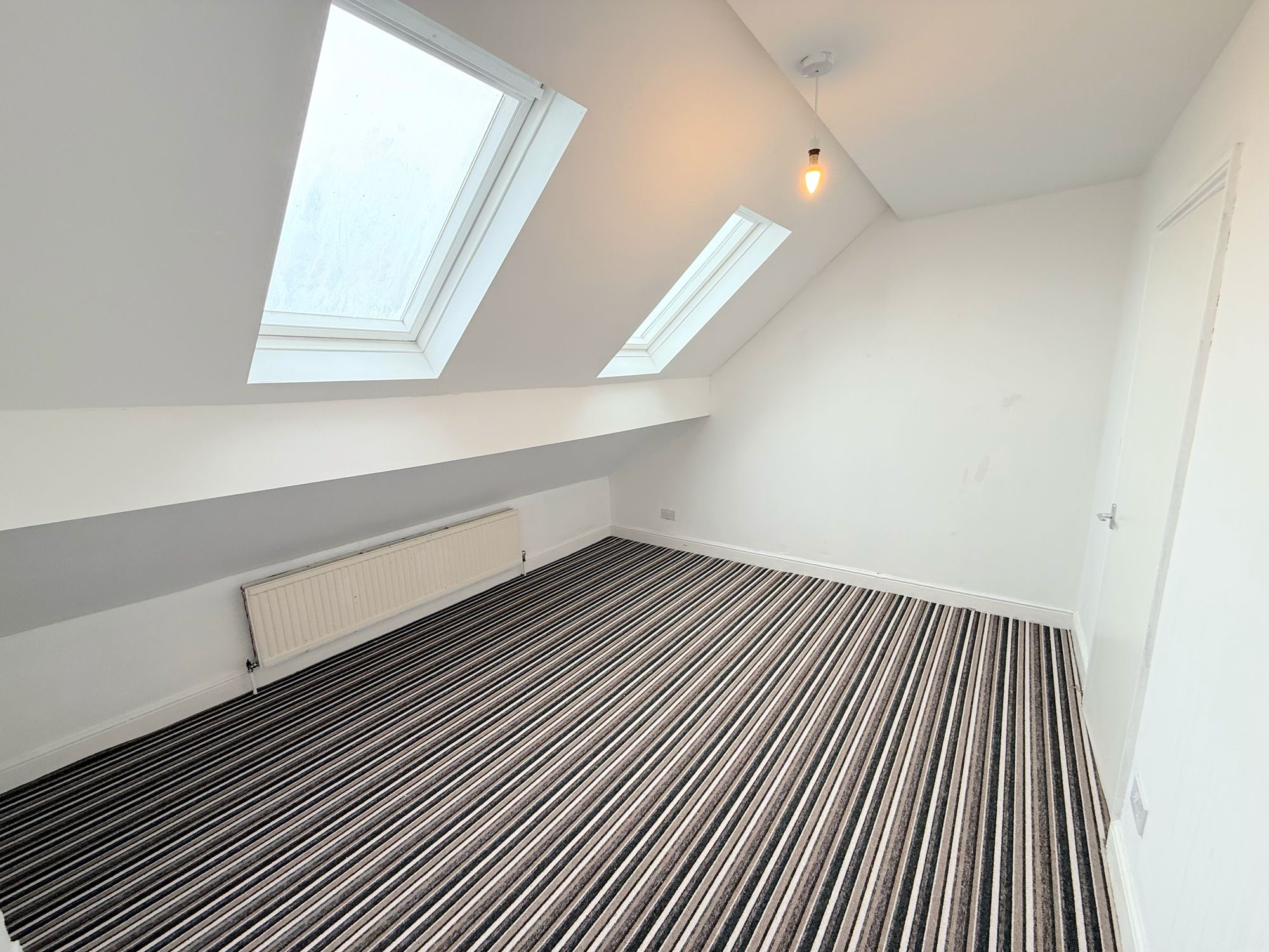 3 bed end of terrace house for sale in King Cross Road, Halifax  - Property Image 18