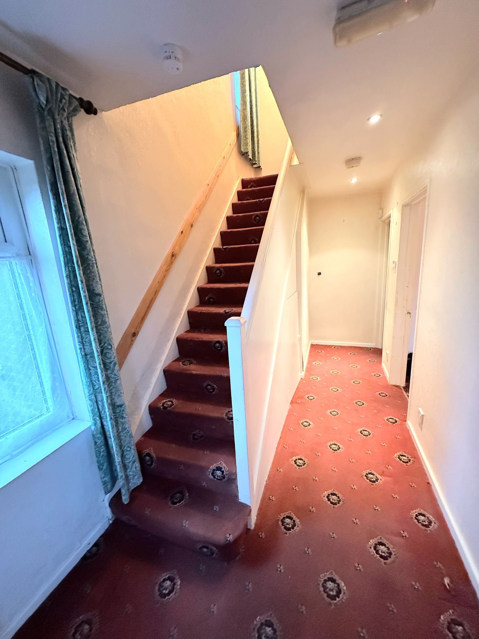 3 bed semi-detached house for sale in Freeman Road, Halifax 5