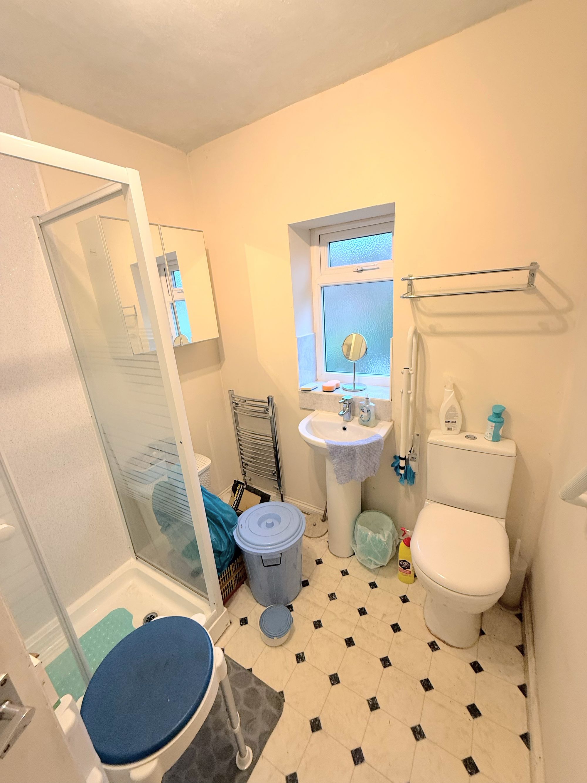 3 bed semi-detached house for sale in Freeman Road, Halifax  - Property Image 14