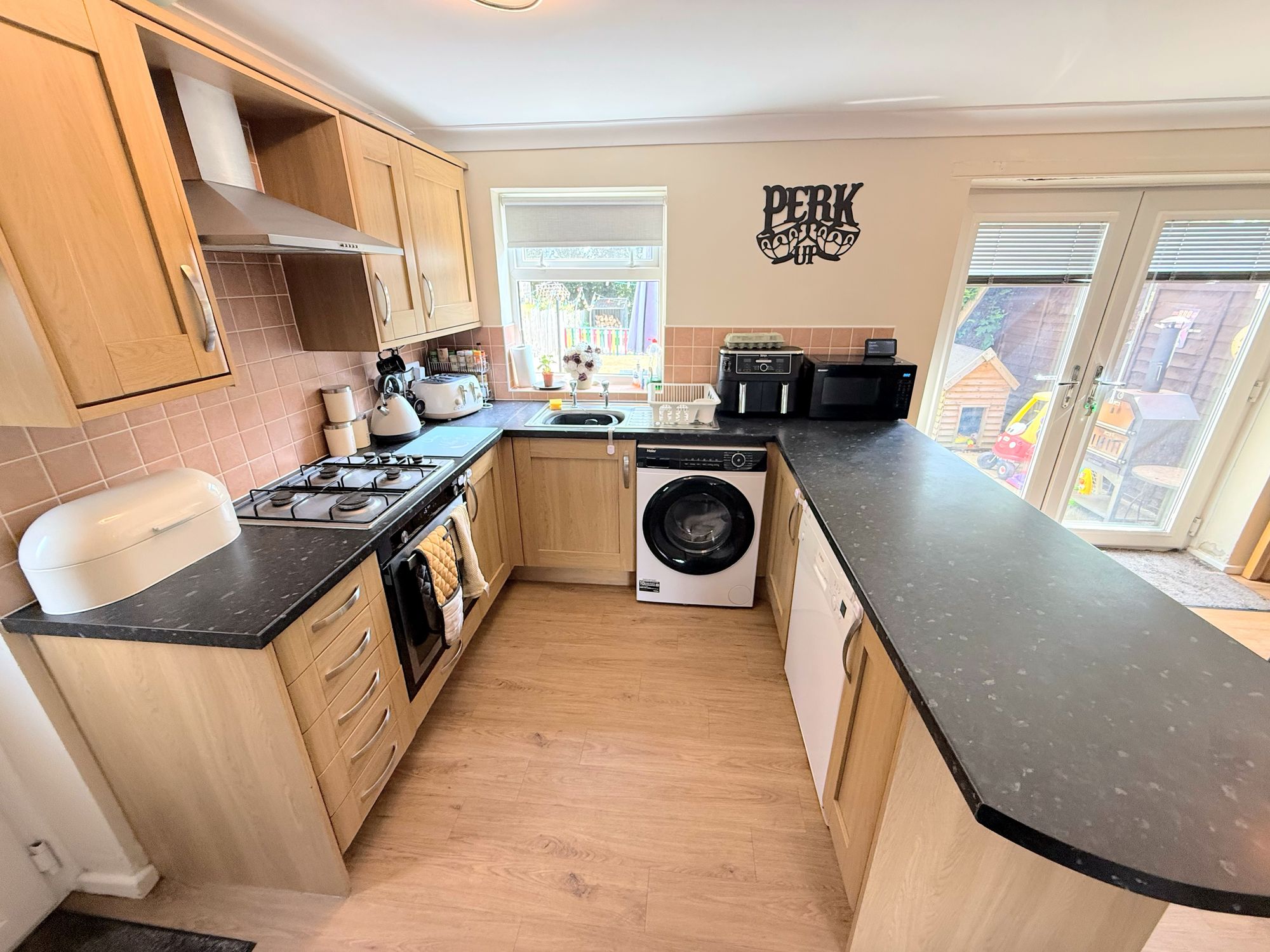 2 bed semi-detached house for sale in Reins Road, Brighouse  - Property Image 10