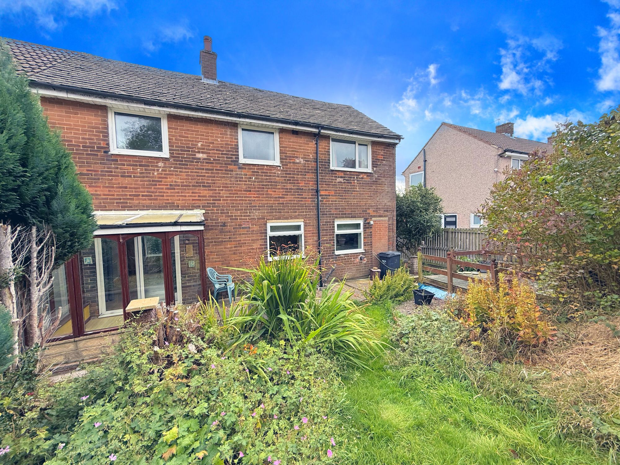 3 bed semi-detached house for sale in Alder Grove, Halifax  - Property Image 5