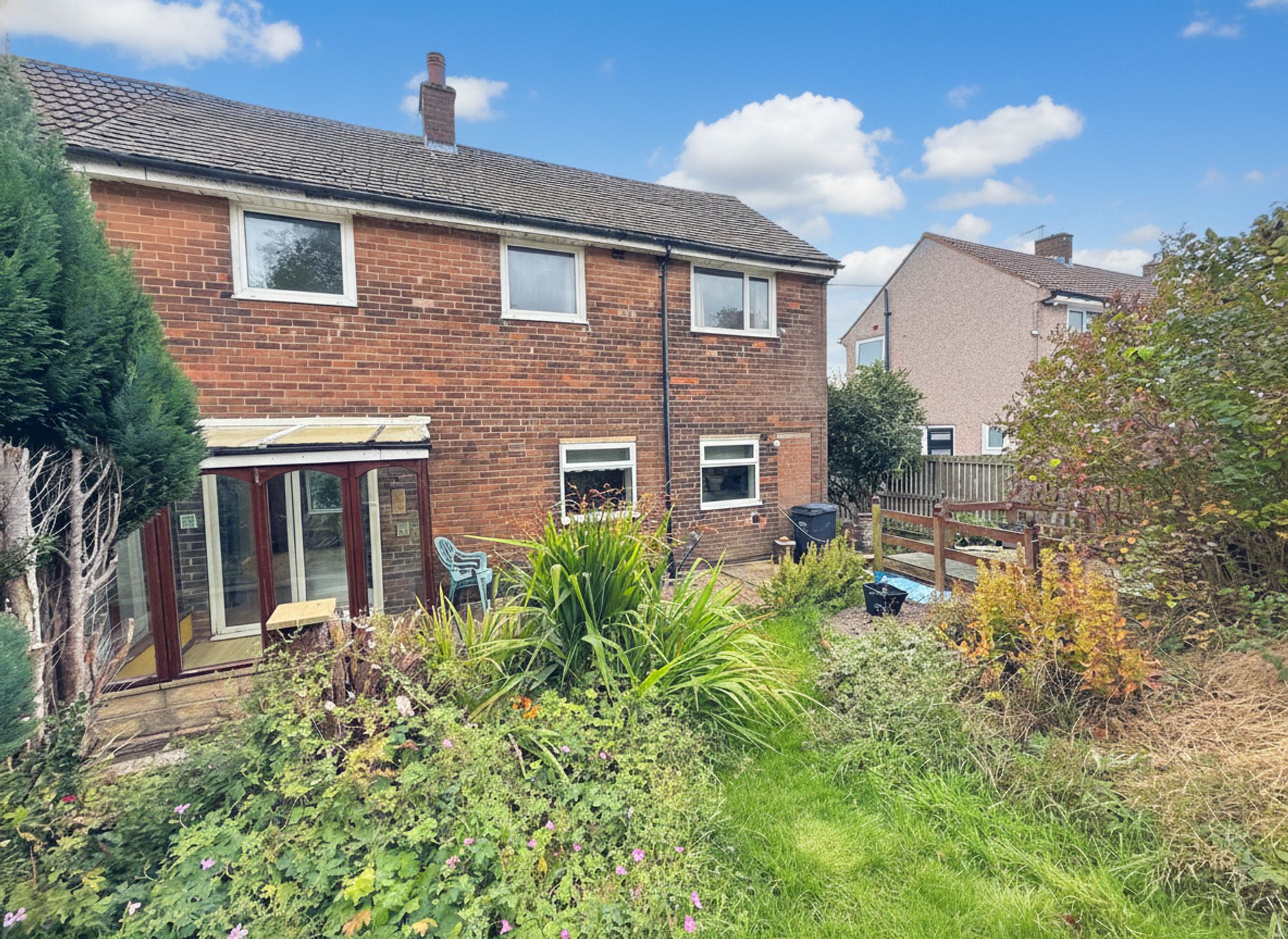 3 bed semi-detached house for sale in Alder Grove, Halifax  - Property Image 5