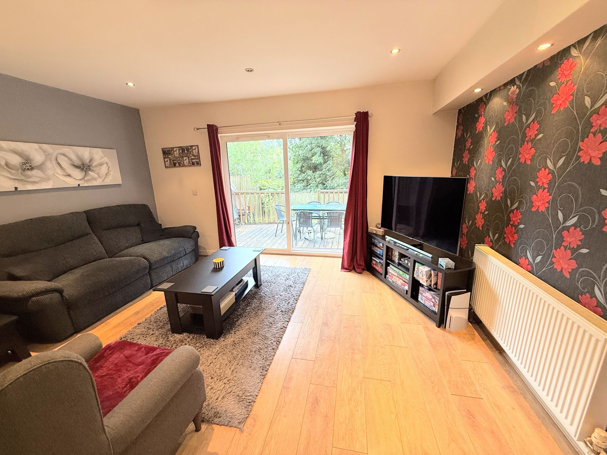 4 bed for sale in Hebble View, Halifax  - Property Image 13