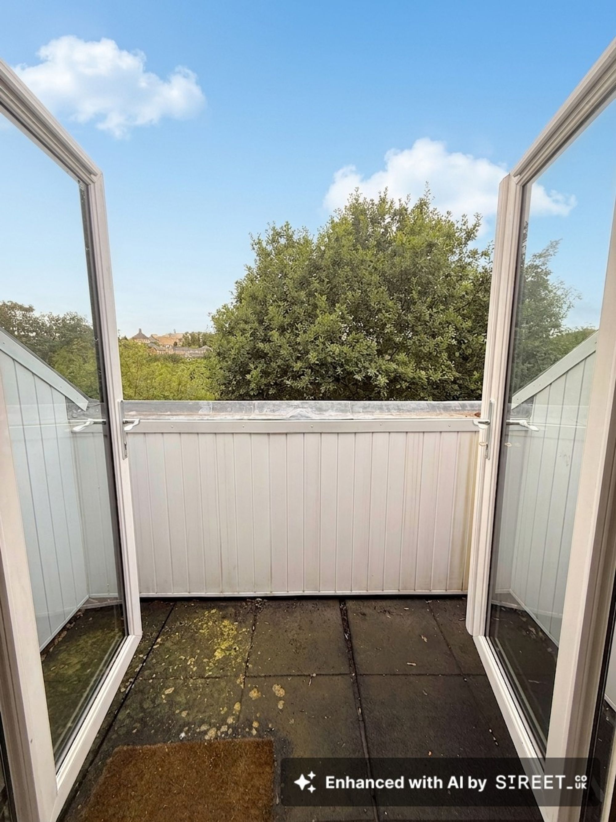 4 bed for sale in Hebble View, Halifax  - Property Image 16