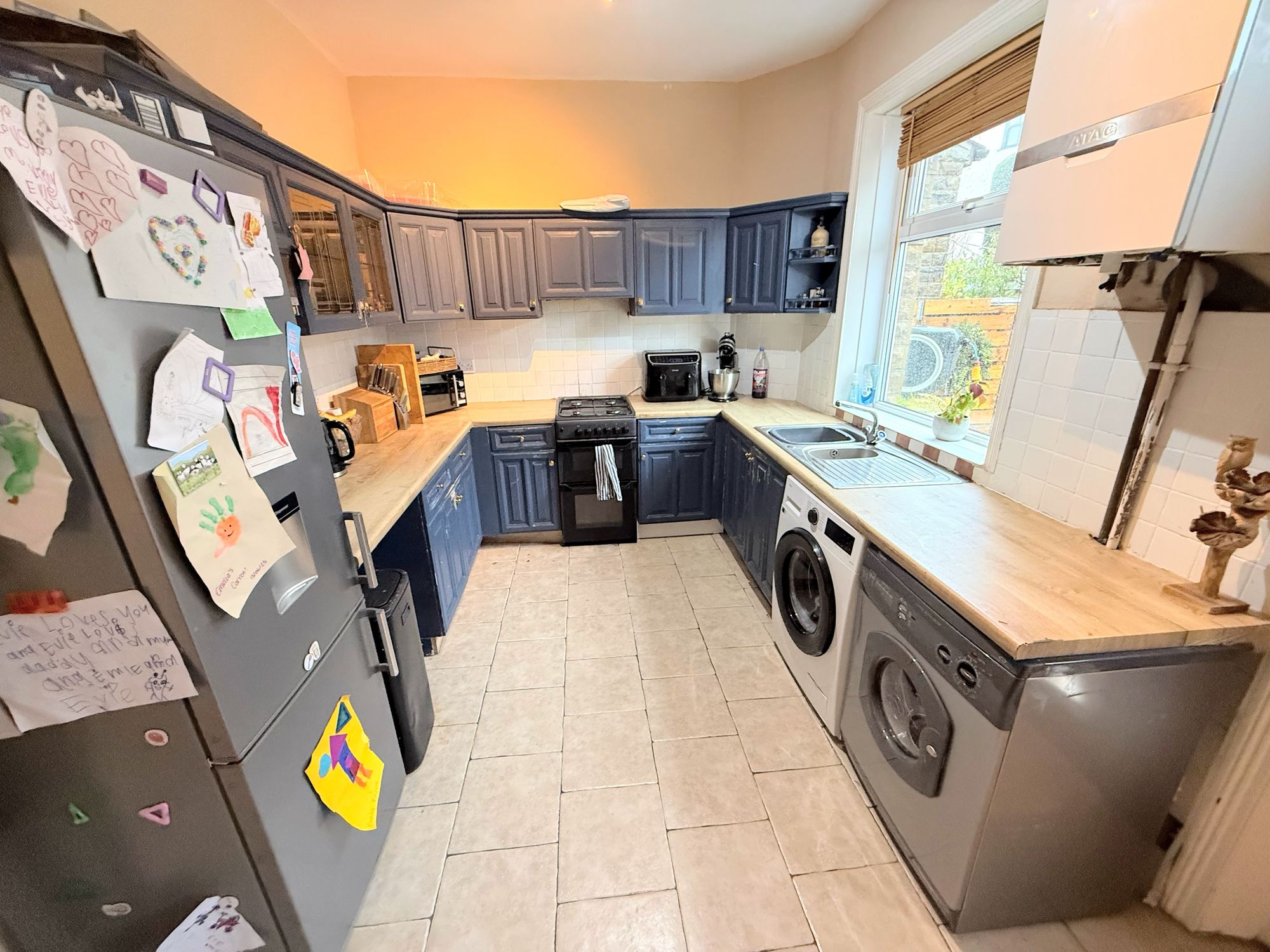 3 bed terraced house for sale in Wells Terrace, Halifax 8