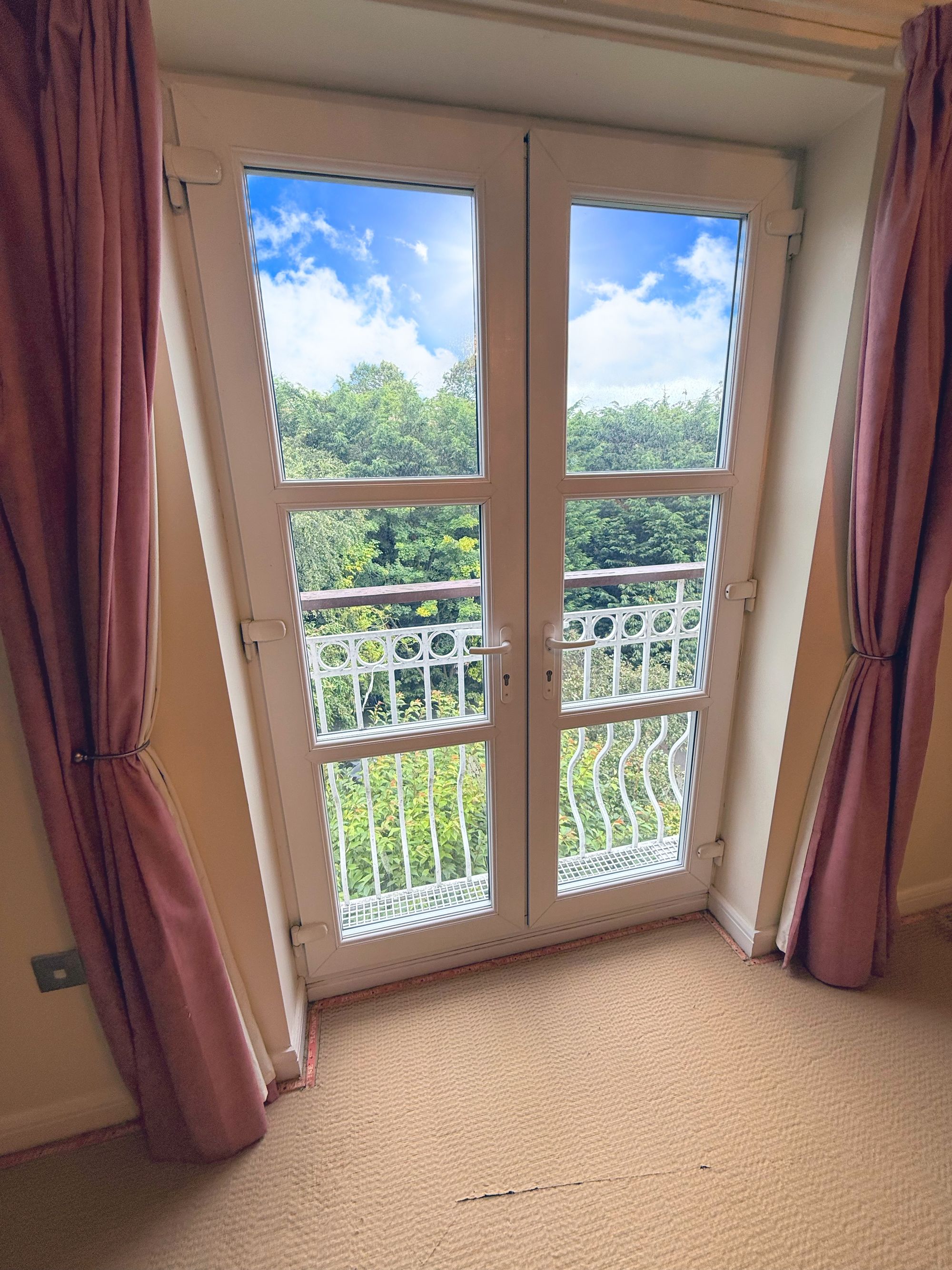 1 bed apartment for sale in Skircoat Green Road, Halifax  - Property Image 15