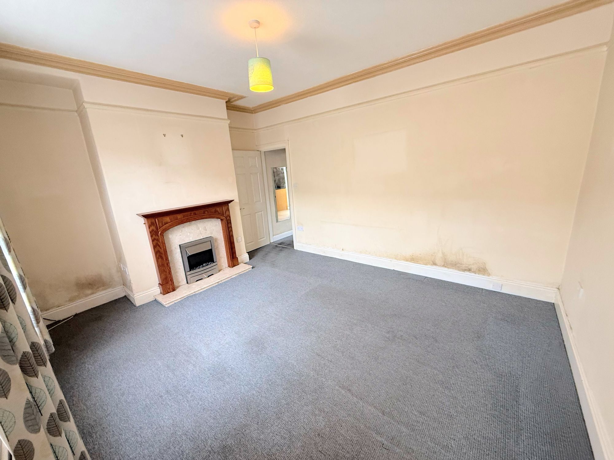 2 bed mid-terraced house for sale in Woodside Road, Halifax  - Property Image 2