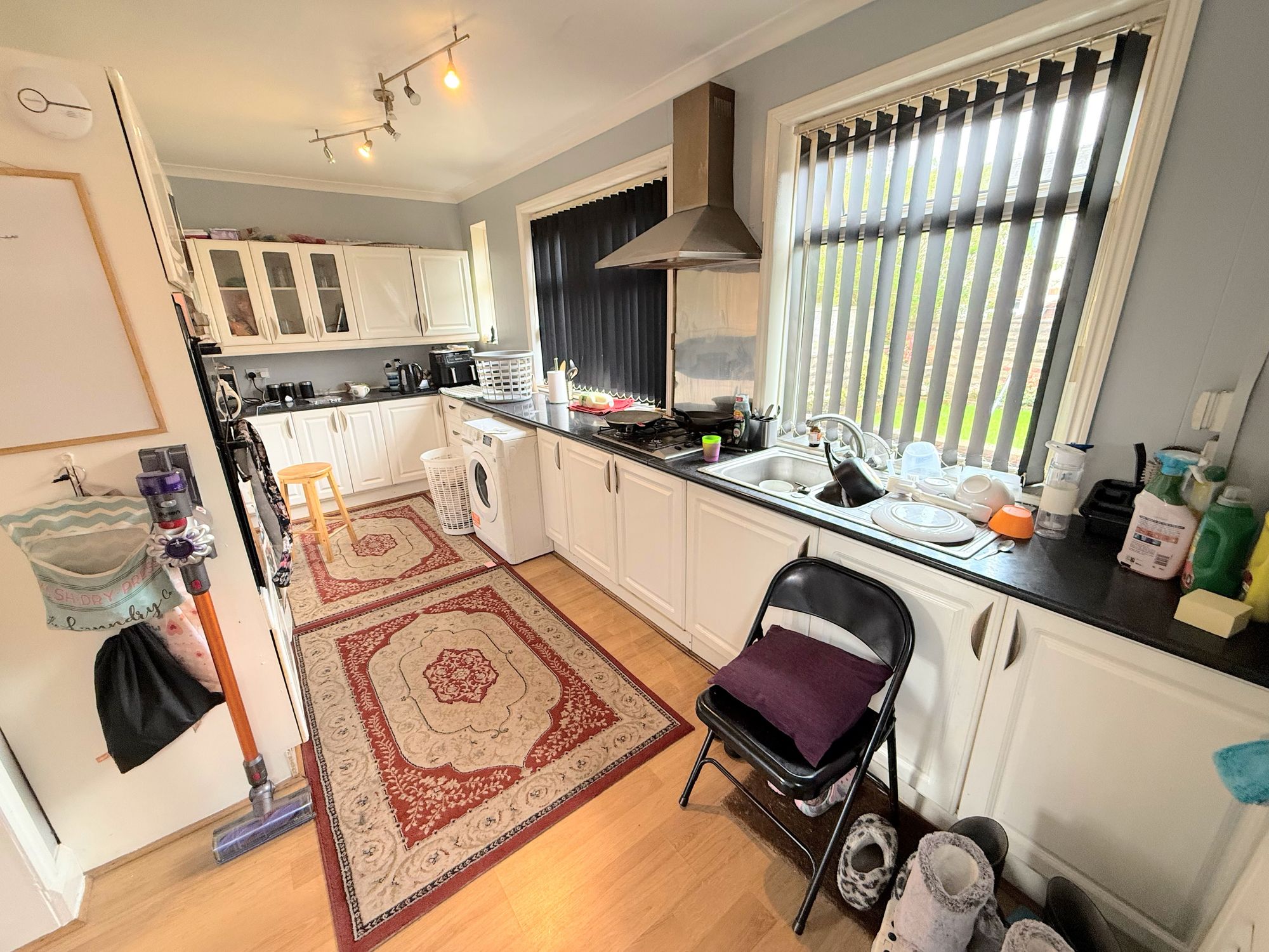 2 bed end of terrace house for sale in Backhold Drive, Halifax 7