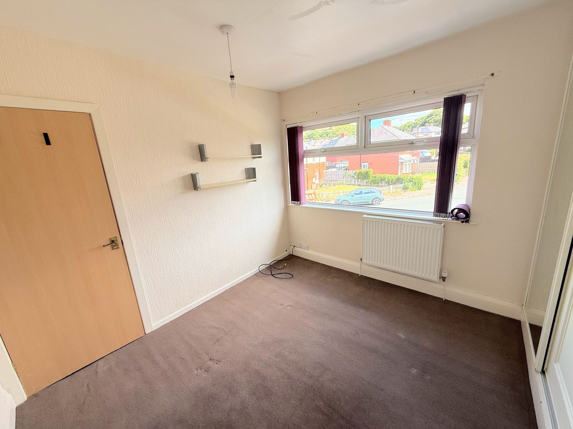 2 bed end of terrace house for sale in Backhold Drive, Halifax 11