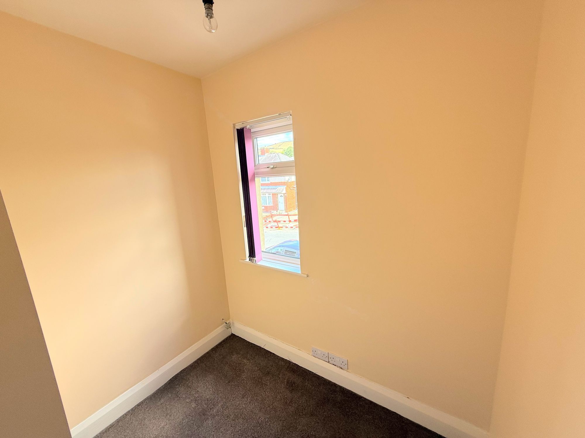2 bed end of terrace house for sale in Backhold Drive, Halifax 14
