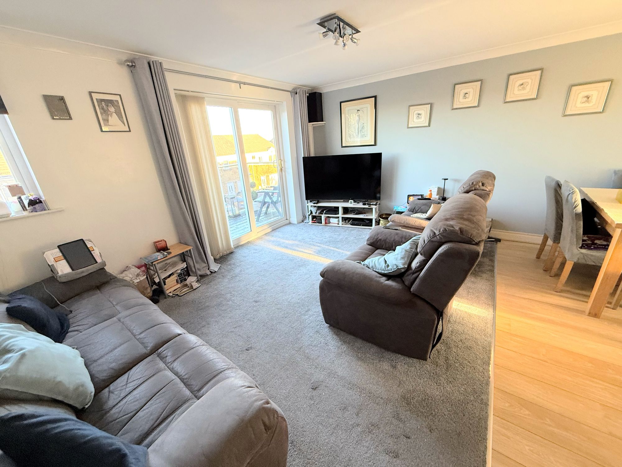 3 bed terraced house for sale in Aislaby Heights, Halifax 9