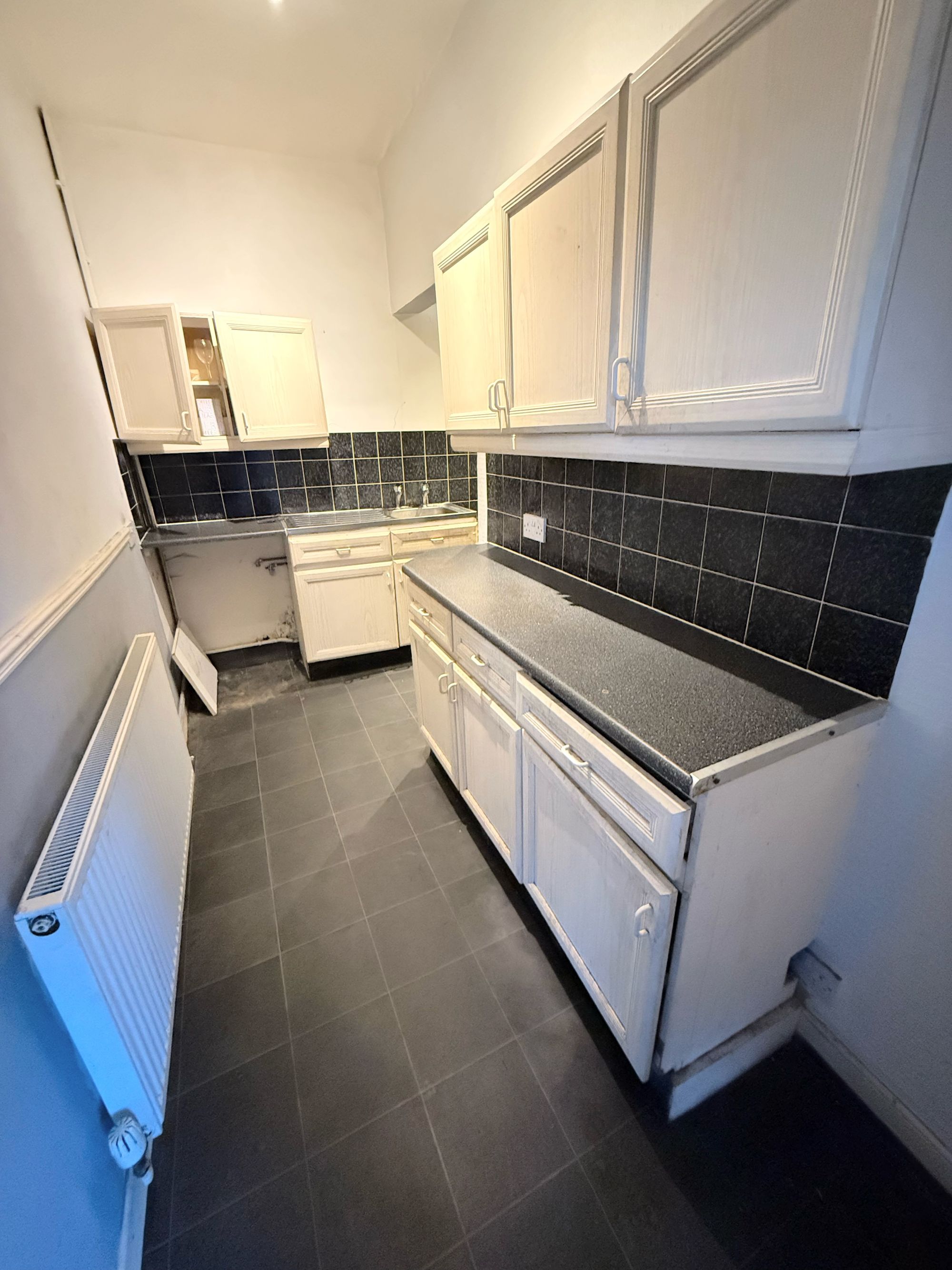 1 bed terraced house for sale in New Hey Road, Huddersfield 7