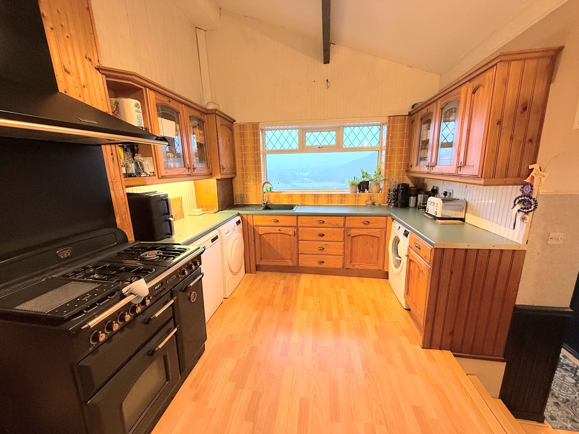 3 bed detached house for sale in Brighouse Wood Lane, Brighouse 11