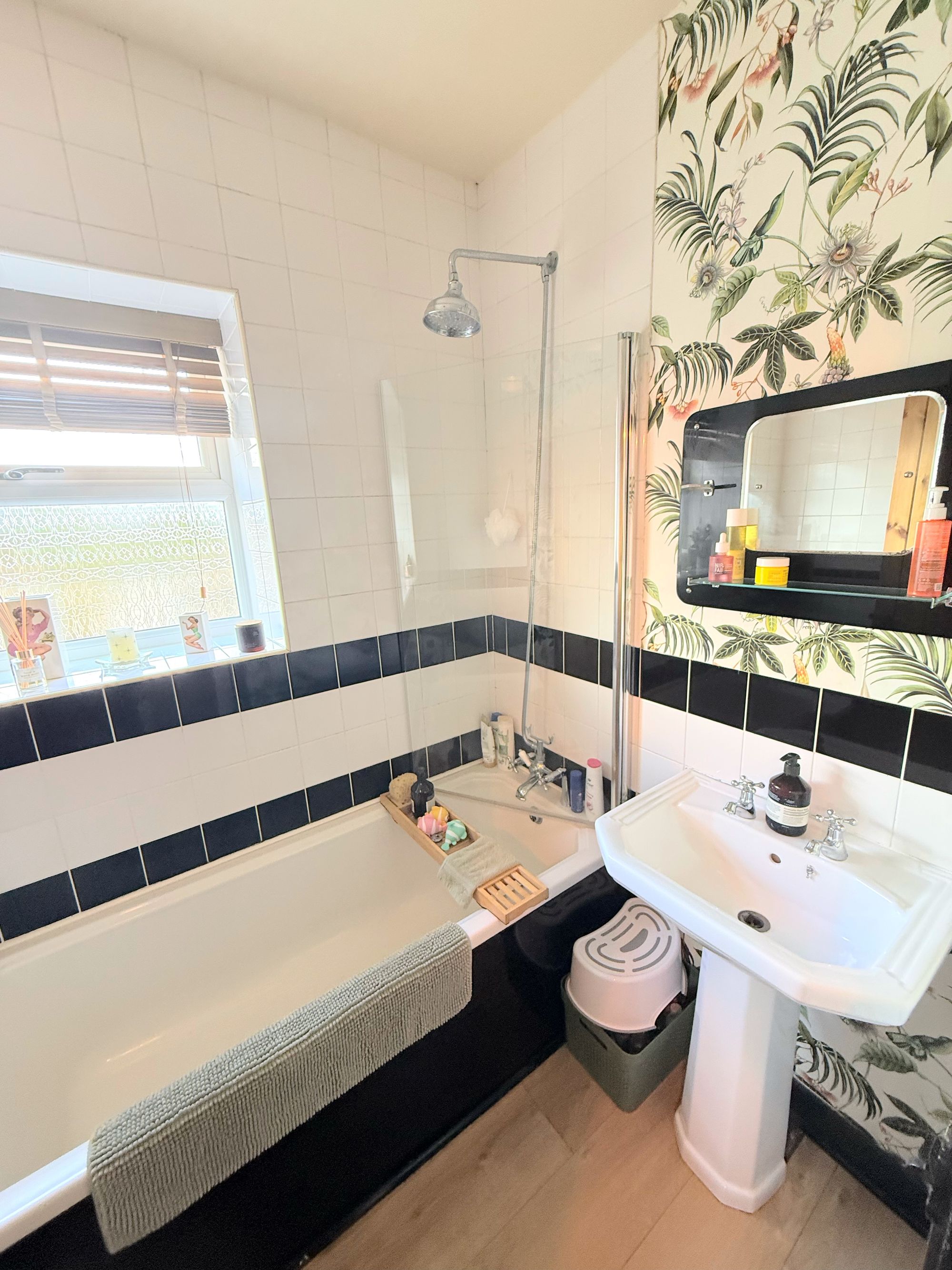 3 bed detached house for sale in Mount Tabor Road, Halifax 26