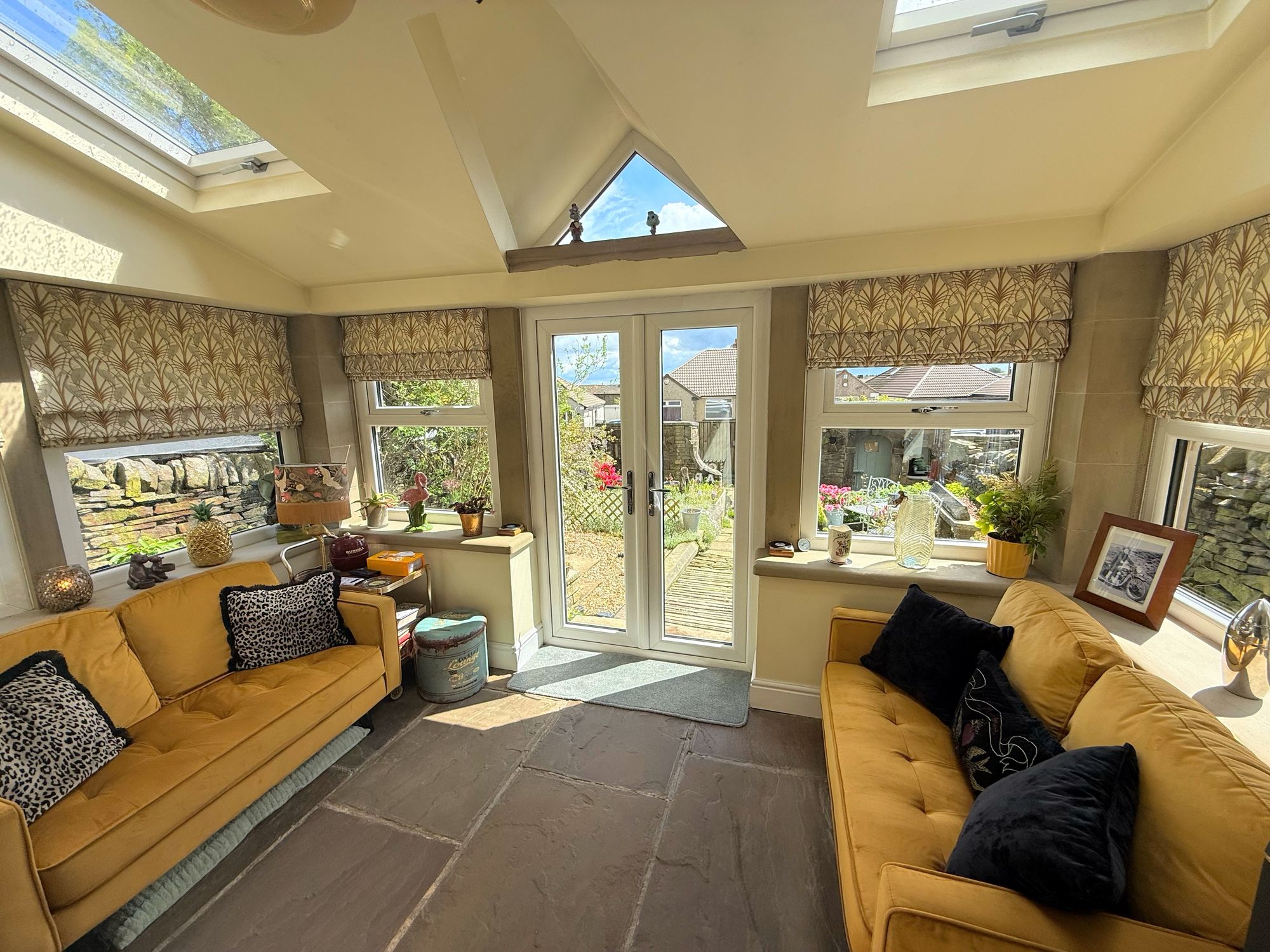 3 bed detached house for sale in Mount Tabor Road, Halifax 8