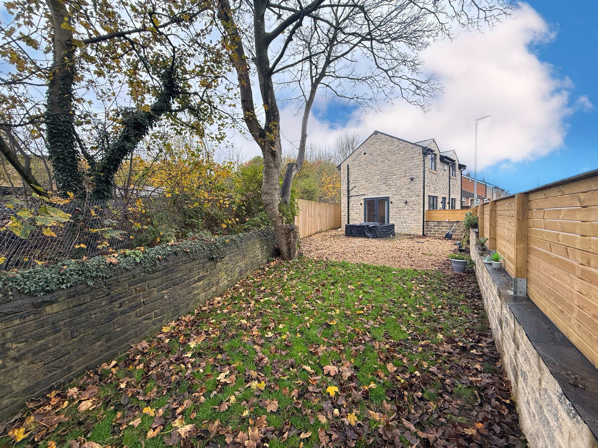 3 bed detached house for sale in Westfield Drive, Halifax  - Property Image 26