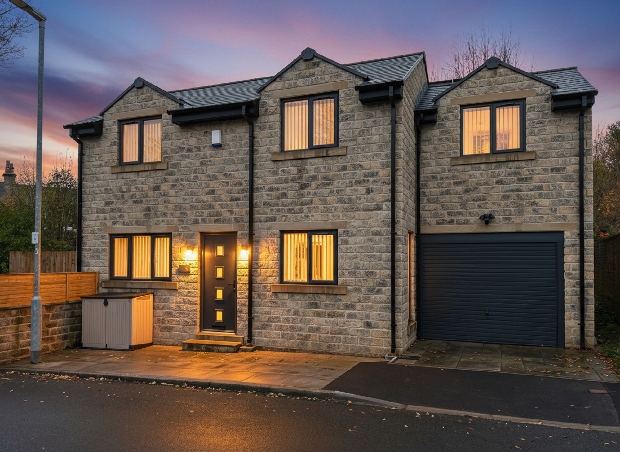 3 bed detached house for sale in Westfield Drive, Halifax  - Property Image 5