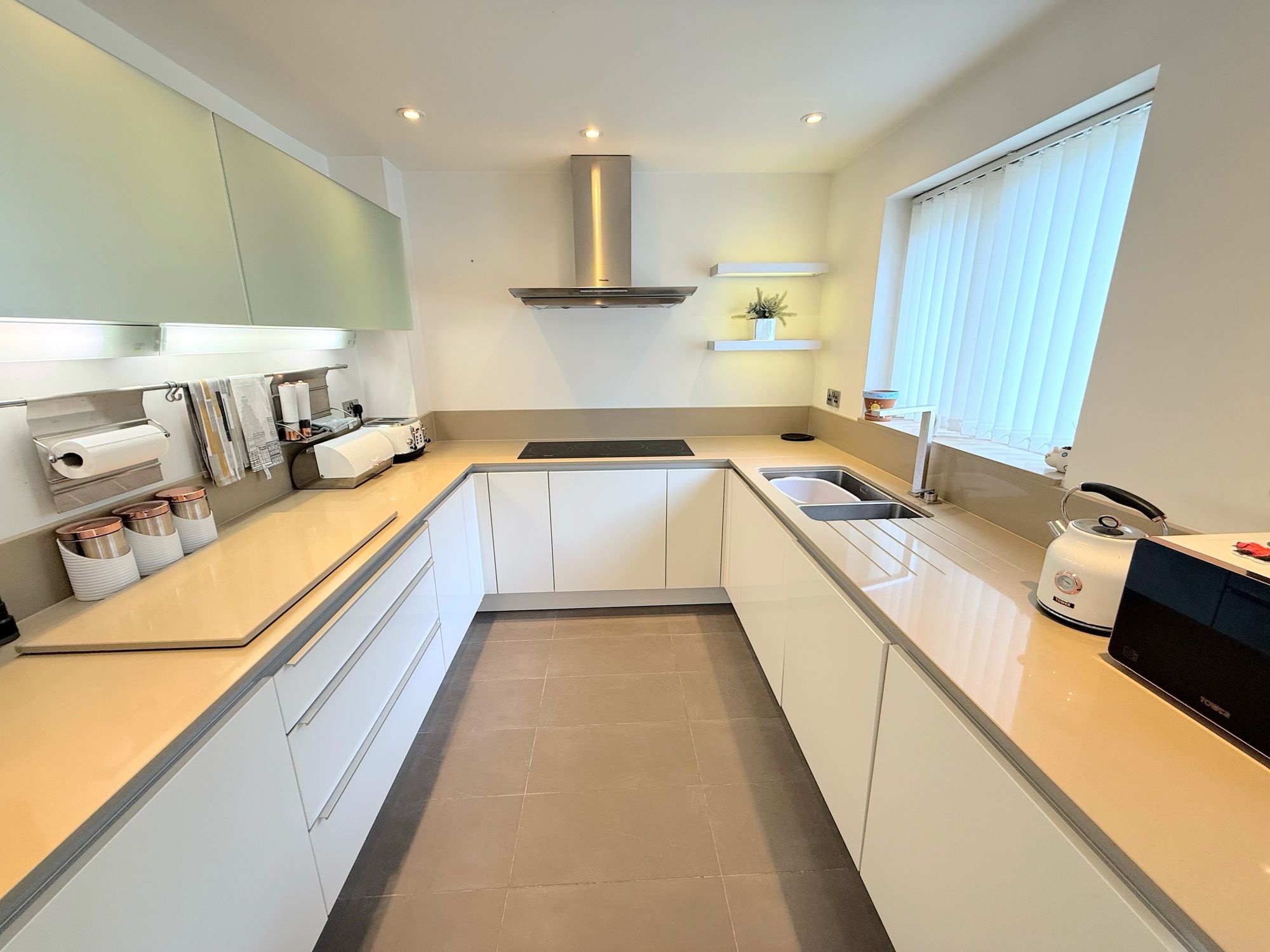 4 bed end of terrace house for sale in Portland Road, Halifax  - Property Image 15