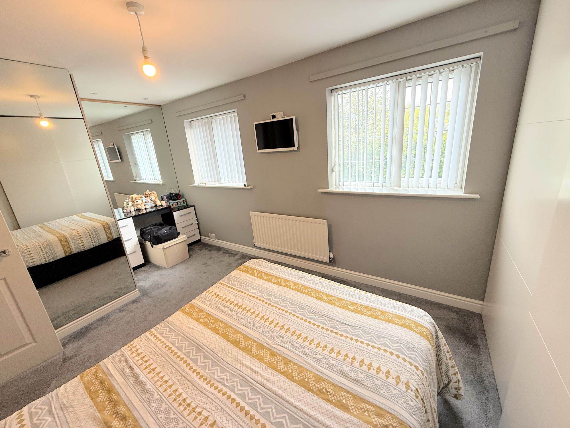4 bed end of terrace house for sale in Portland Road, Halifax  - Property Image 25
