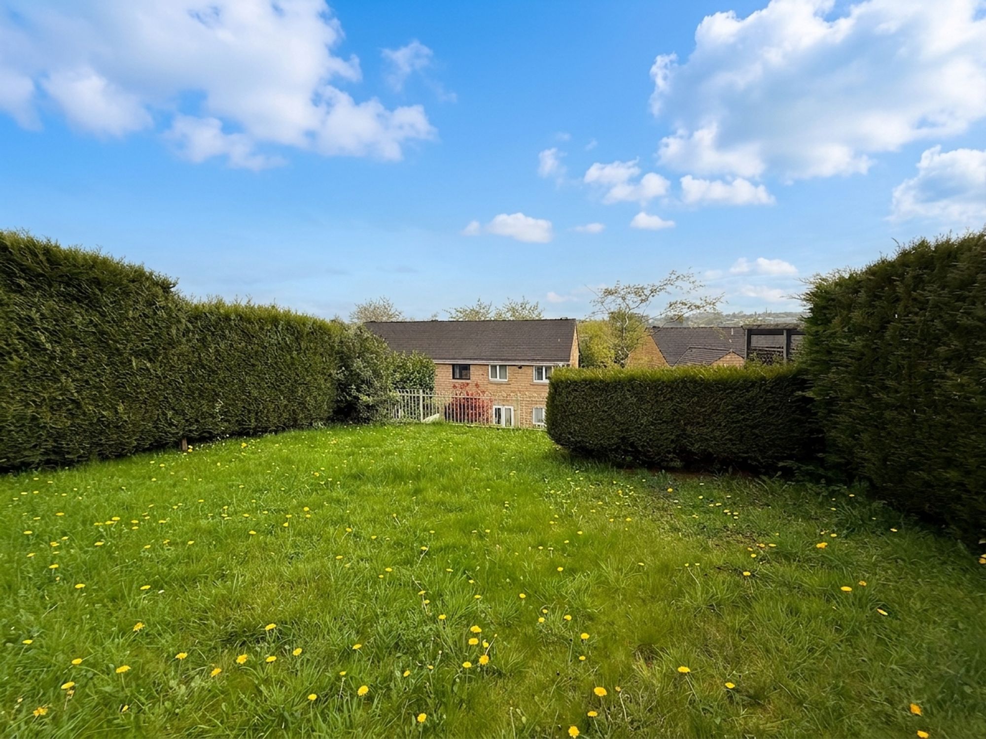 4 bed end of terrace house for sale in Portland Road, Halifax 35