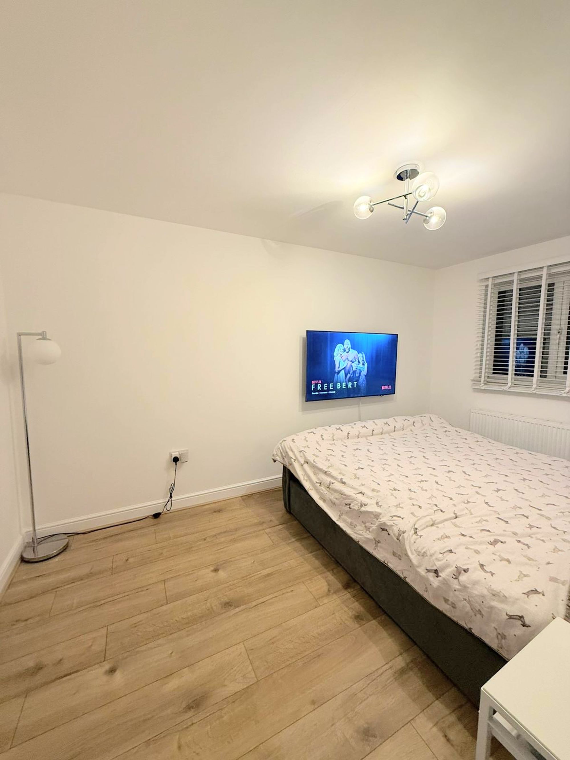 3 bed end of terrace house for sale in Cricketers Fold, Halifax 11