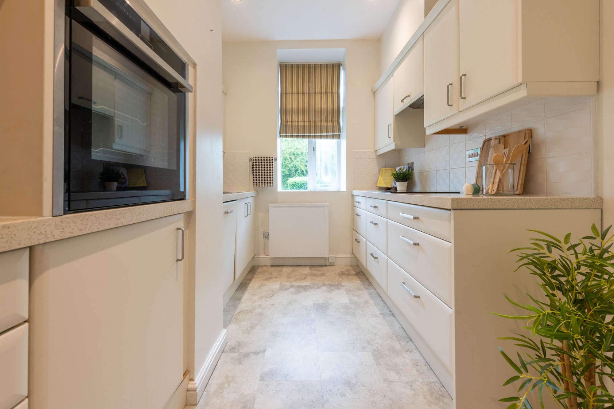2 bed flat for sale in Sinderhill Court, Halifax  - Property Image 23