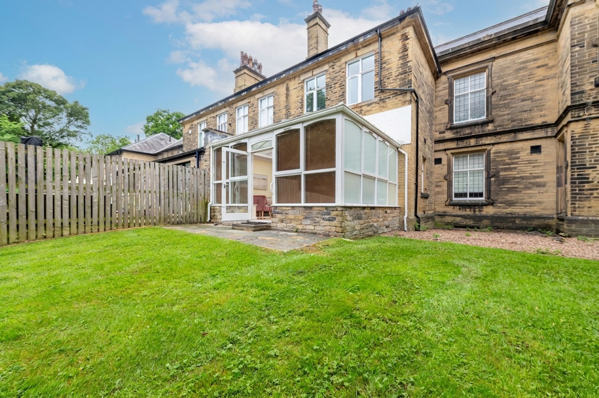 2 bed flat for sale in Sinderhill Court, Halifax 36