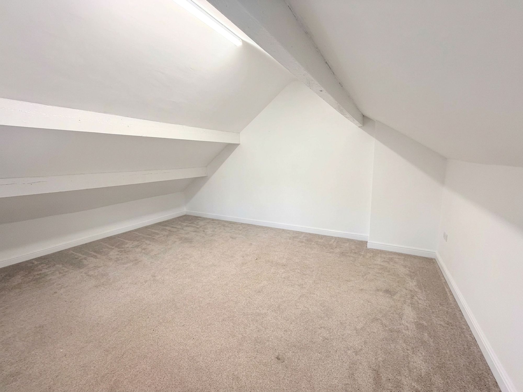 4 bed end of terrace house to rent in Burnley Road, Todmorden  - Property Image 15