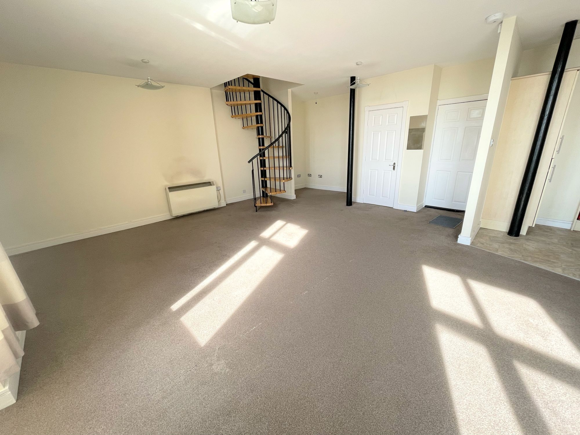 2 bed flat to rent in Garden Street North, Halifax 7