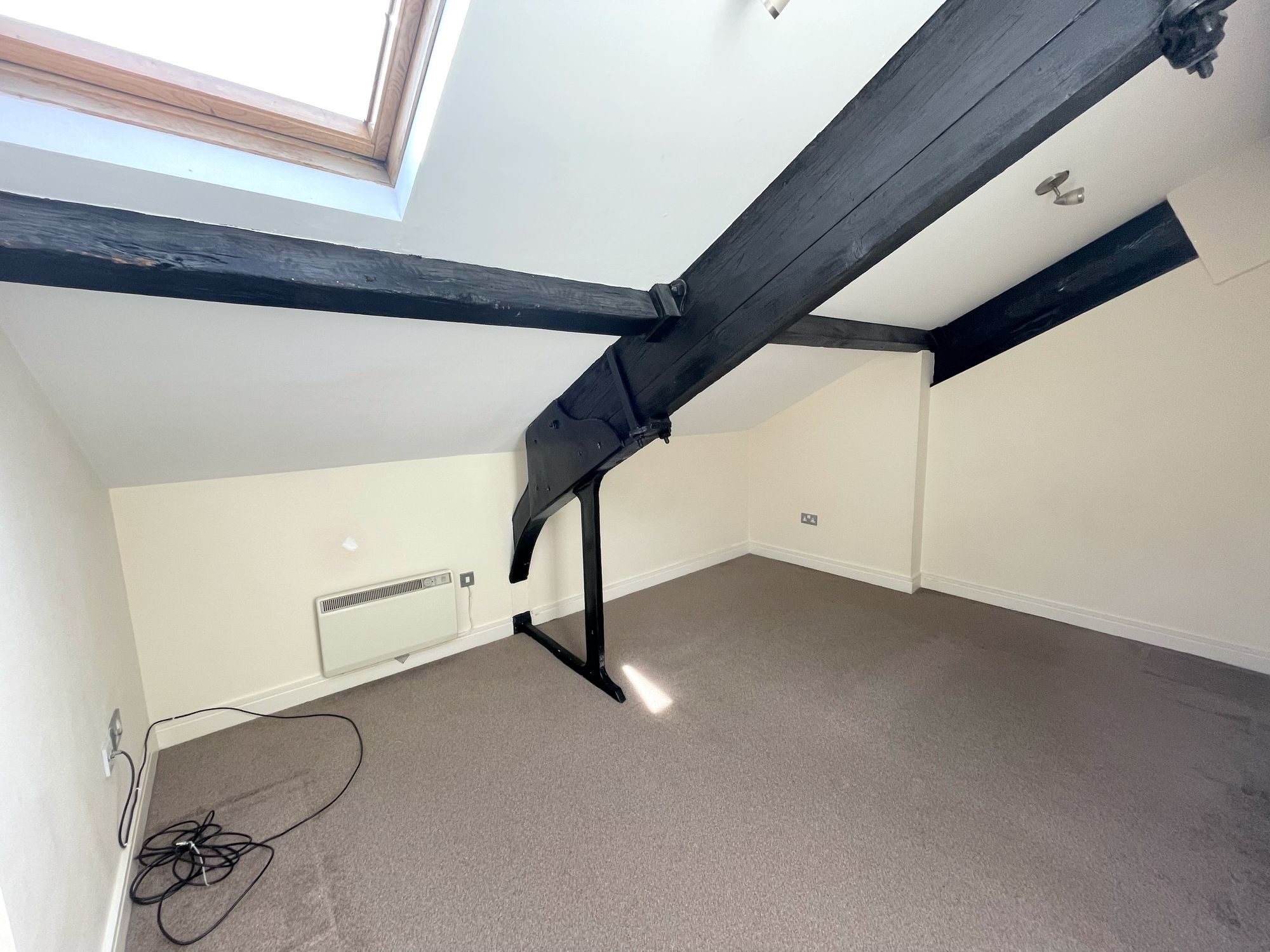 2 bed flat to rent in Garden Street North, Halifax  - Property Image 13