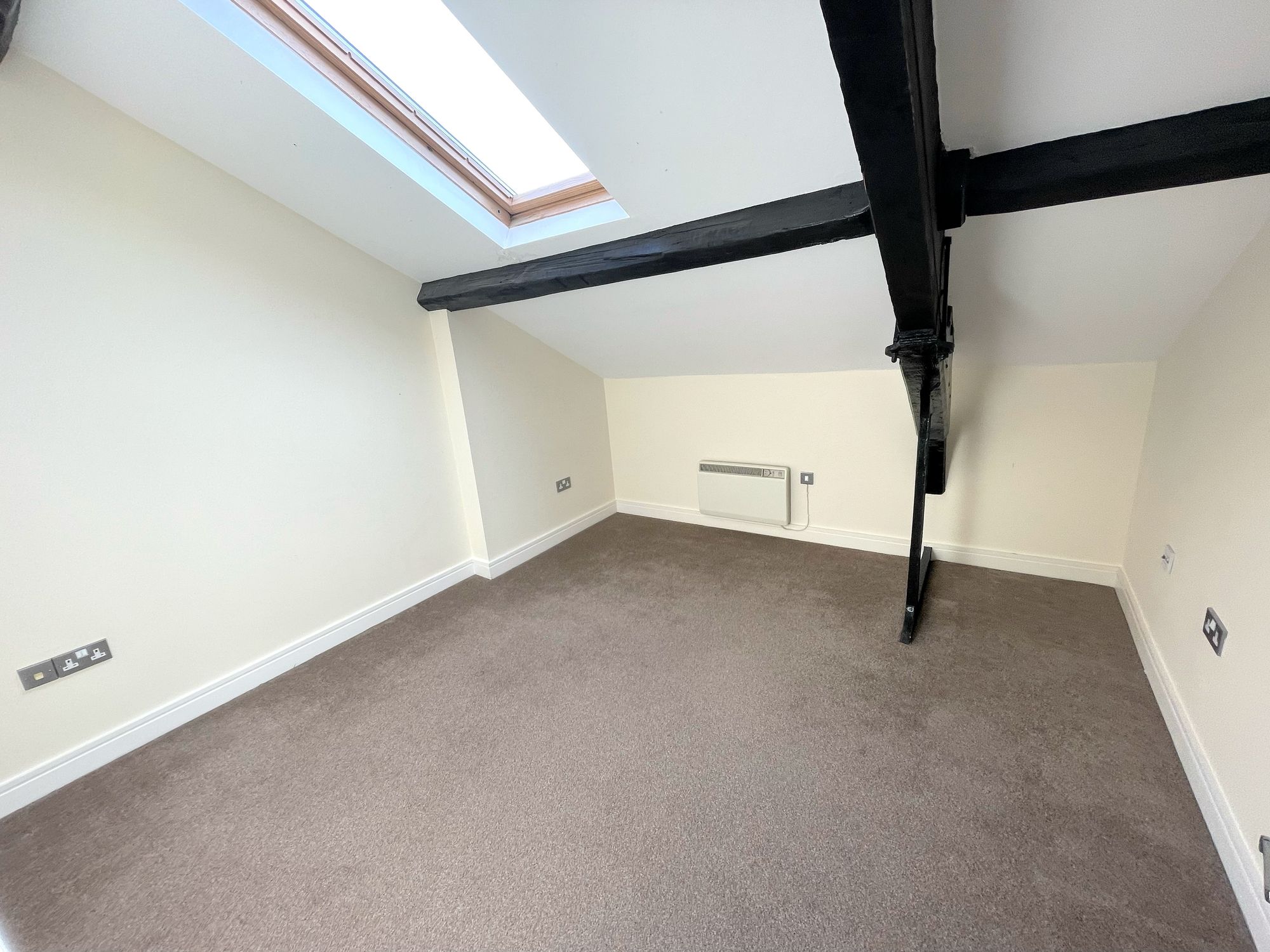 2 bed flat to rent in Garden Street North, Halifax  - Property Image 15