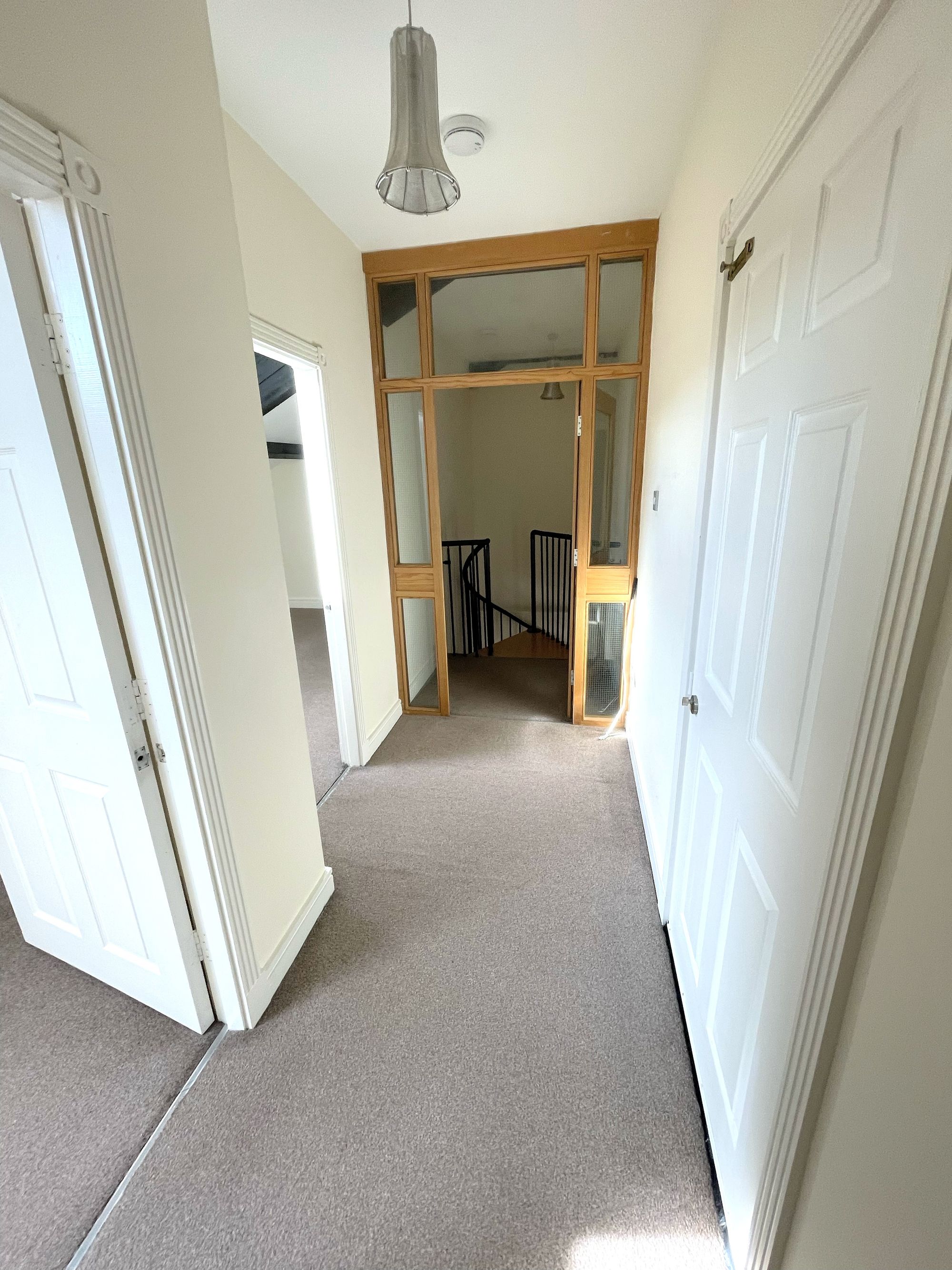 2 bed flat to rent in Garden Street North, Halifax 10