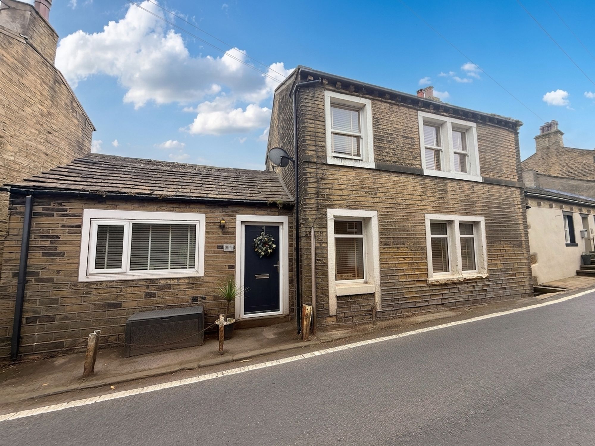 2 bed detached house for sale in Stainland Road, Halifax  - Property Image 5