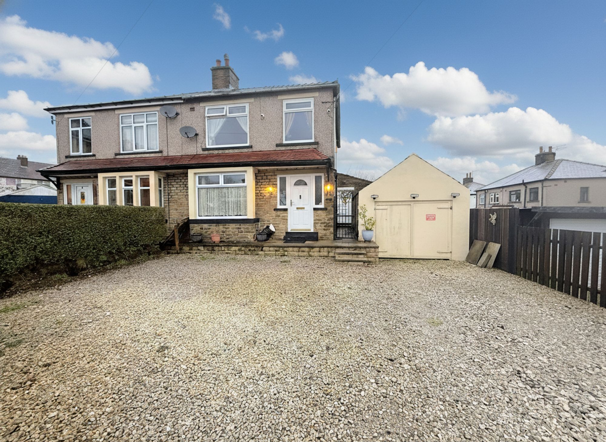 3 bed semi-detached house for sale in Sandown Road, Halifax  - Property Image 5